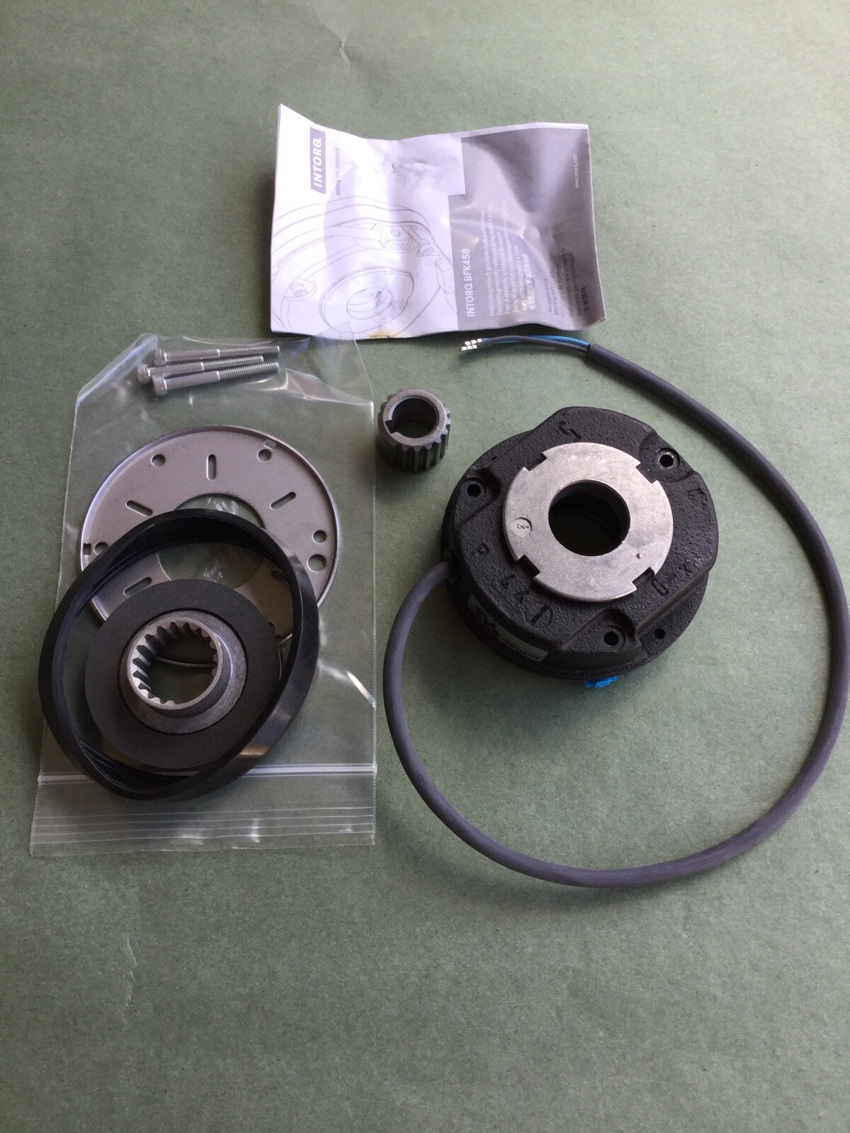 LENZE INTORQ BFK458-06E BRAKE KIT 215VDC,20W,4NM,15MM NEW IN BOX