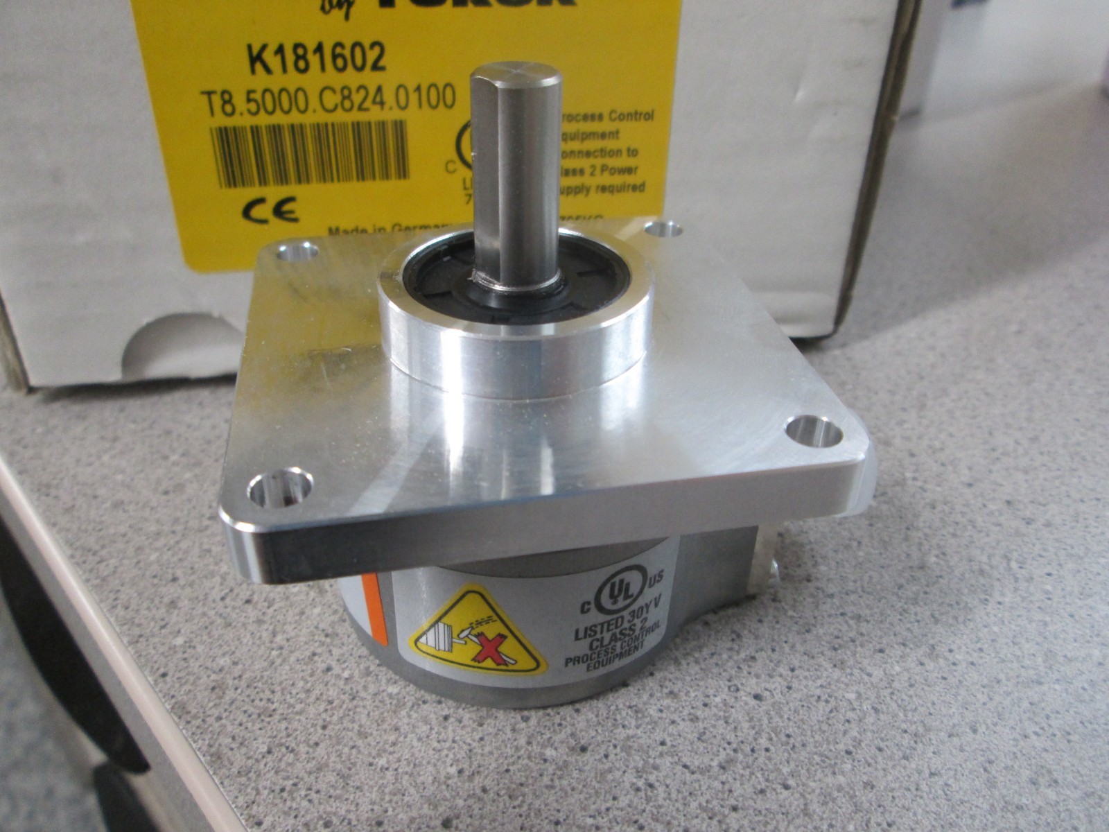 TURCK KUBLER K181602 T8.5000.C824.0100 ENCODER **NEW**