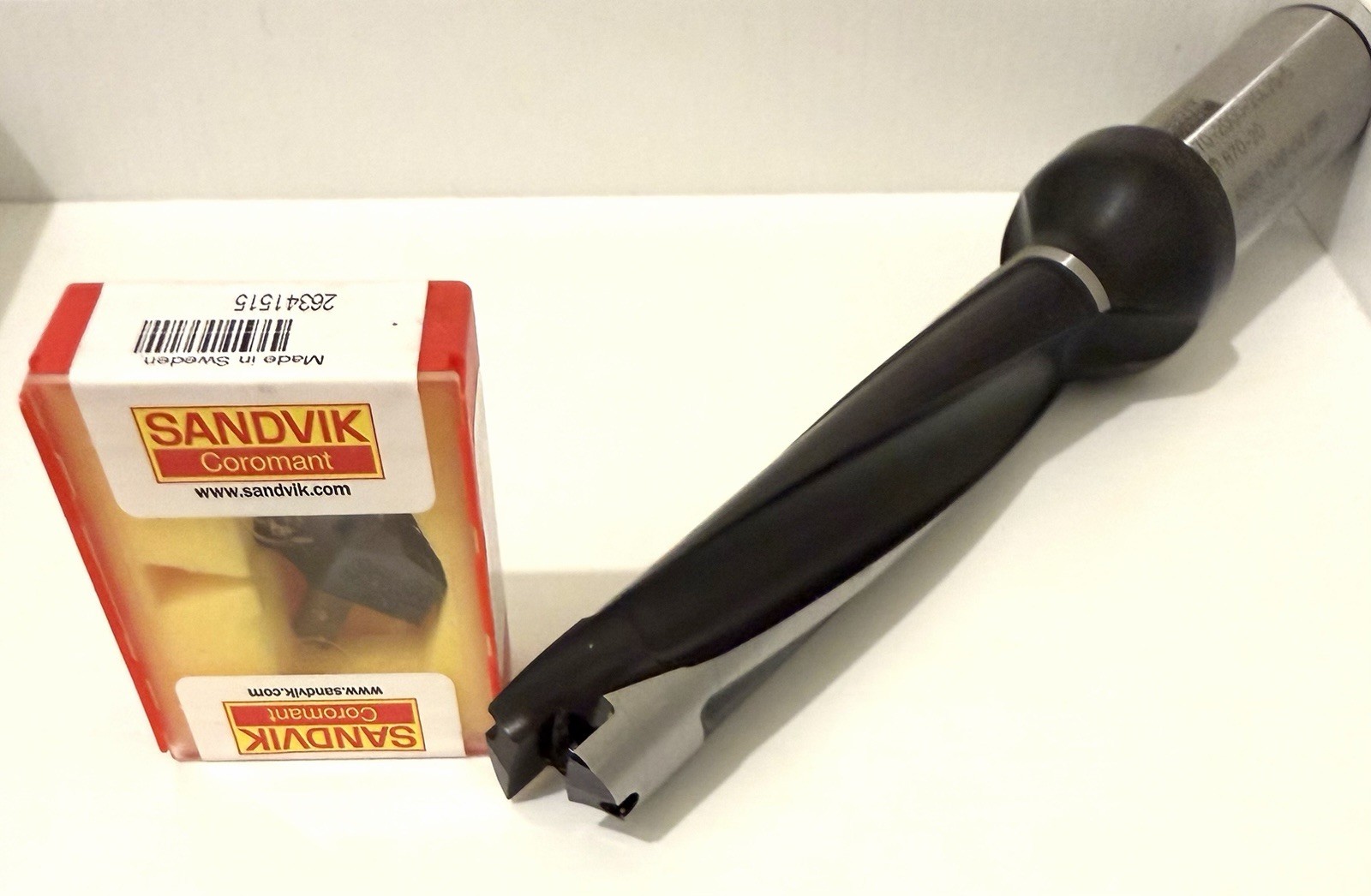 Sandvik Coromant 870-2000-20L25-5 CoroDrill 20mm + NEW INSERT!!!!!!