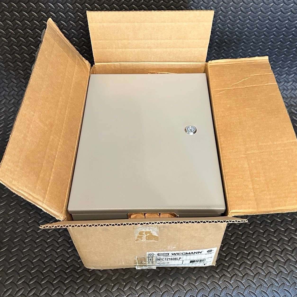 Hubbell-Wiegmann N1C121608LP Enclosure, 12x16x8 NEMA 1 New In Box