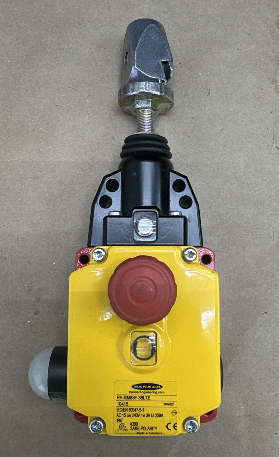 Banner RP-RM83F-38LTE Rope Pull with Emergency Stop 10415 – NEW NO BOX SURPLUS