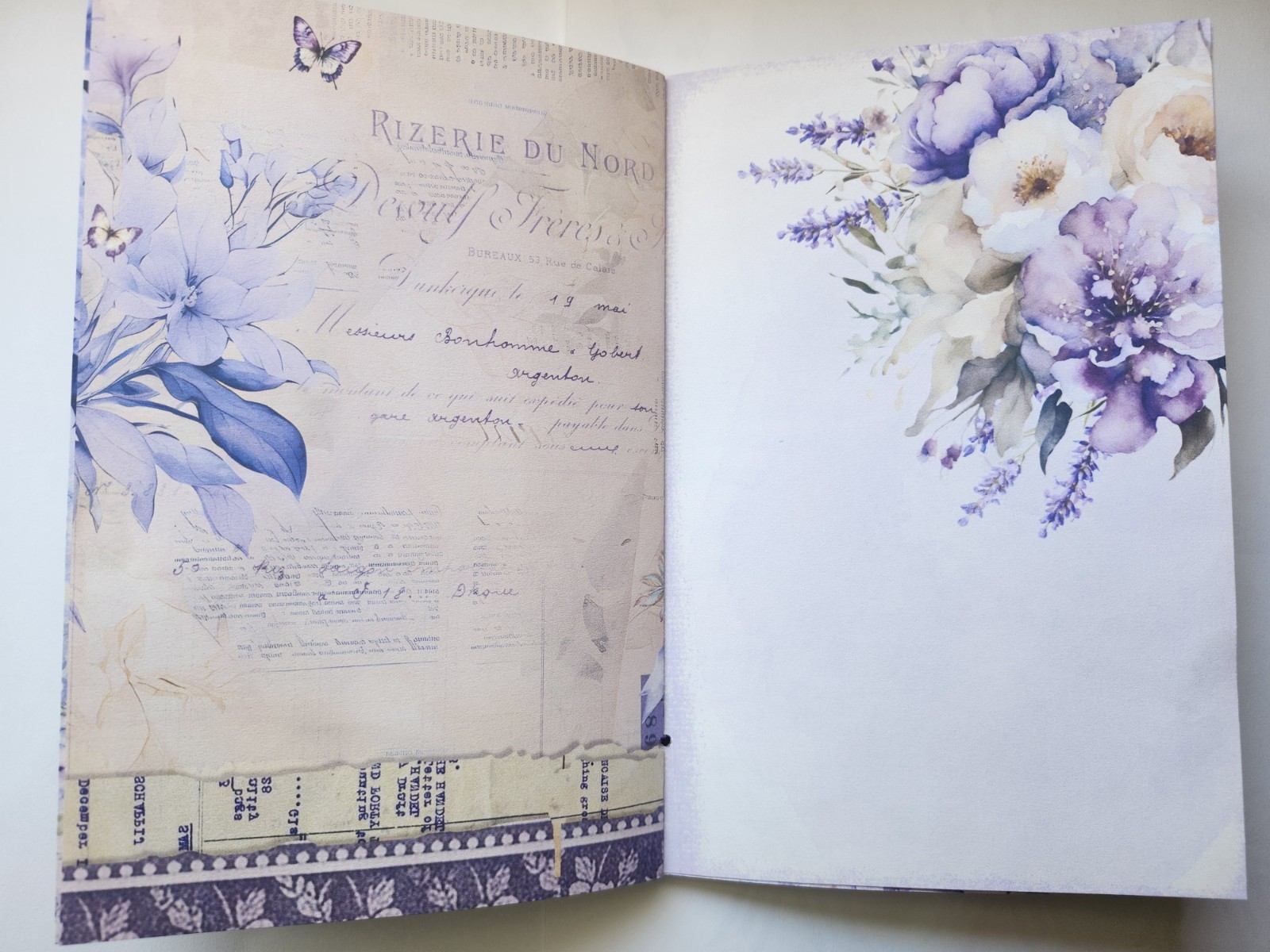 Junk Journal Blank Booklet «LAVENDER DREAMS» Vintage Purples 40pgs