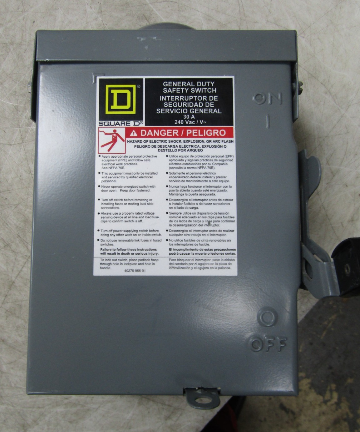 👀SQUARE D 30 AMP NON-FUSED SAFETY SWITCH 3Ø 240 VAC 7.5 HP MAX TYPE 3R DU321RB