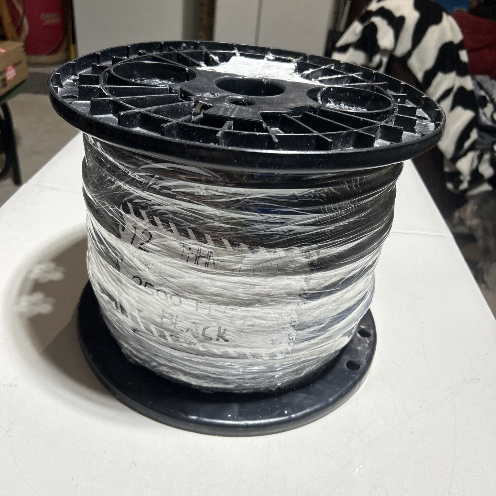Alanwire 12AWG Stranded THHN-THWN-2 Insulated Building Wire Black 2500 Ft NEW !!