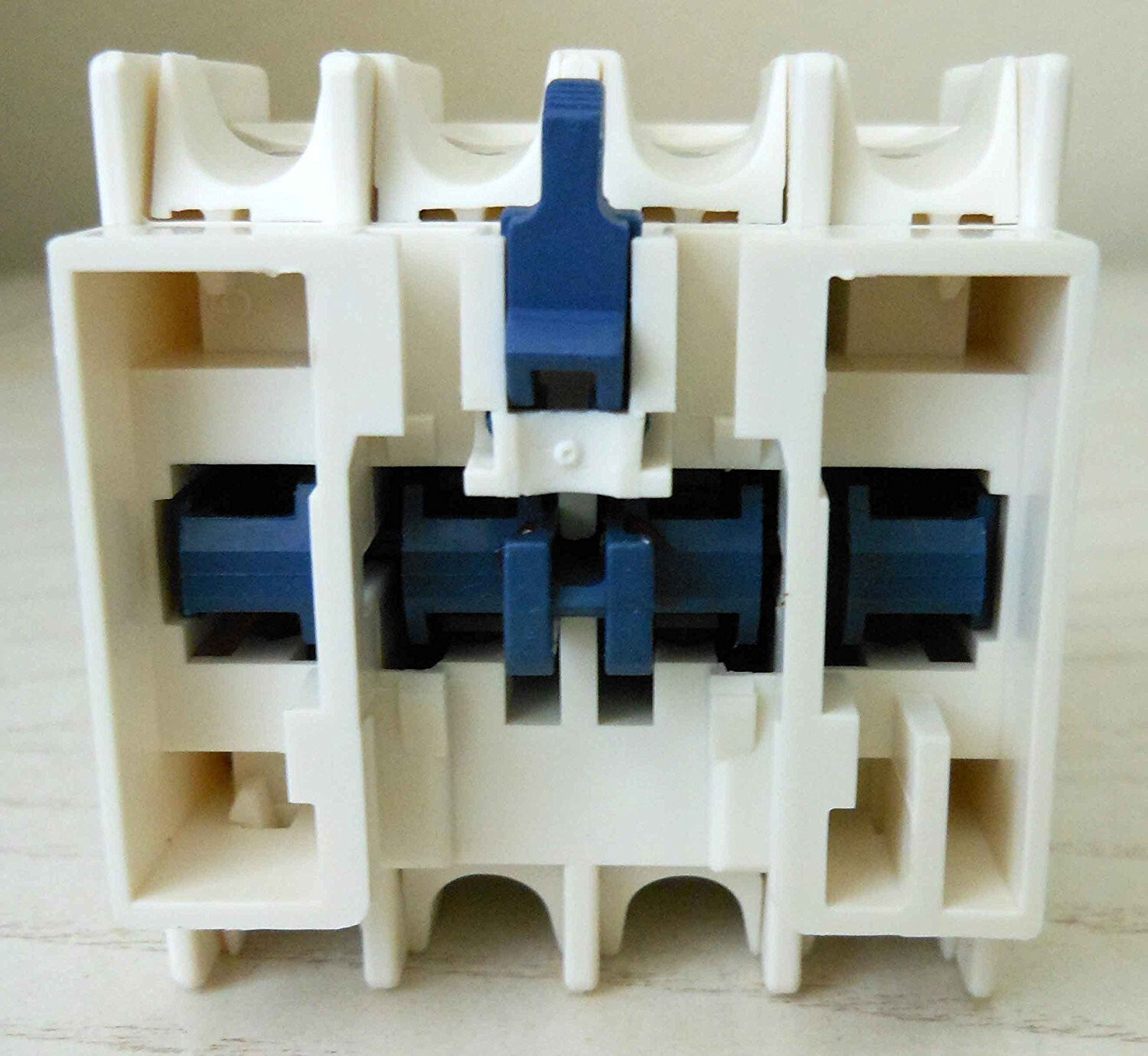 Original Schneider Electric Auxiliary Contact Block LADN22