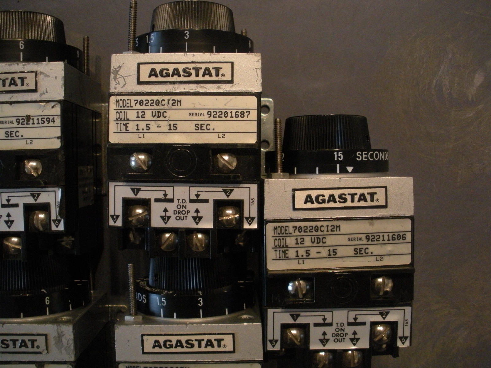 Agastat 7022QCI2M Timing Relay 12 vdc Time 1.5-15 sec. seconds 7022 QC I2M used