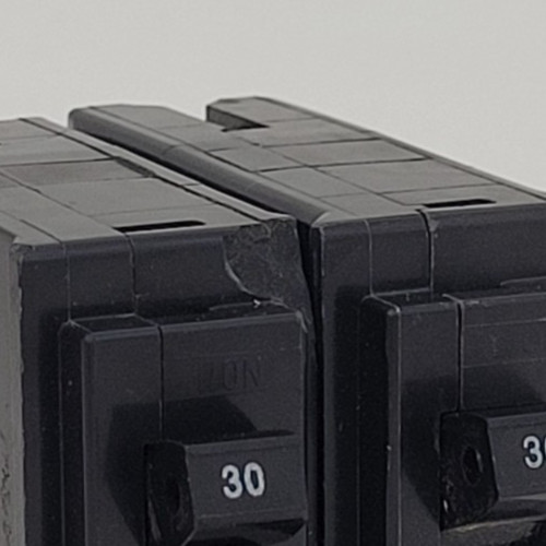 Lot of 2- HOM130 Square D 30A 240V Circuit Breaker – Next Day Option -New -Flaw