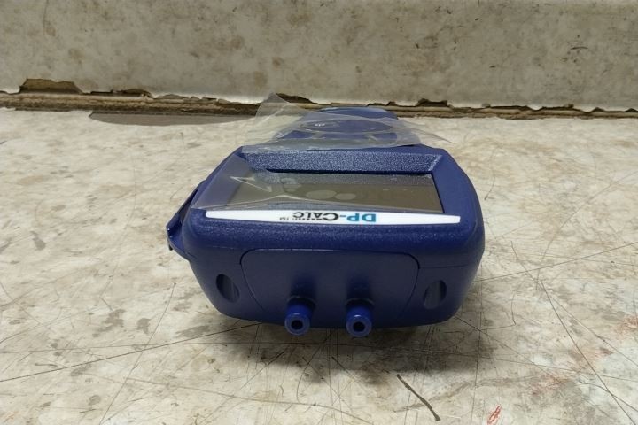 TSI Alnor 5815 3/16 In Hose Barb Connection -15 to 15 In WC Digital Manometer