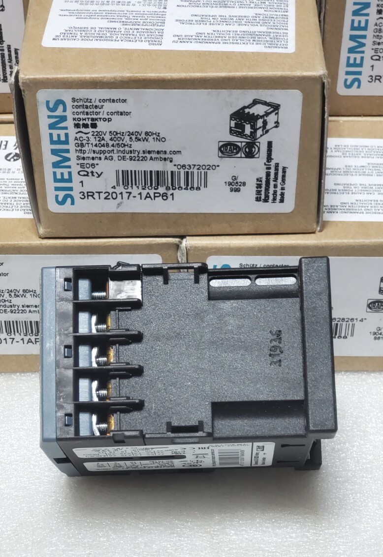 Siemens 3RT20171AP61 CONTACTOR, 5.5KW/400V, 1NO, AC 220V 50HZ 240V 60 HZ, 3-Pole