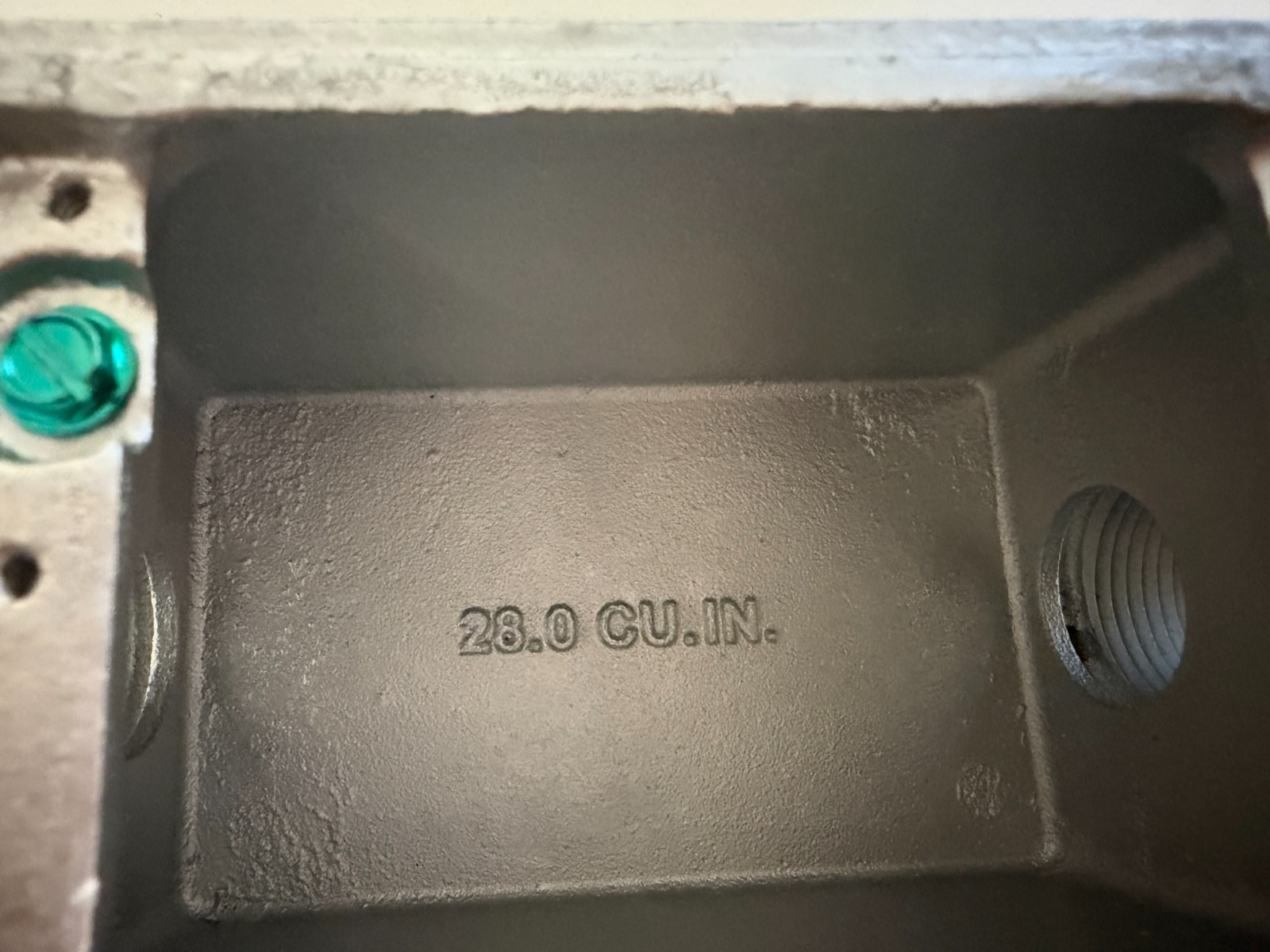 FDC-1-100 Malleable Iron Ridge Top Cast Device Box 1-Gang 1″
