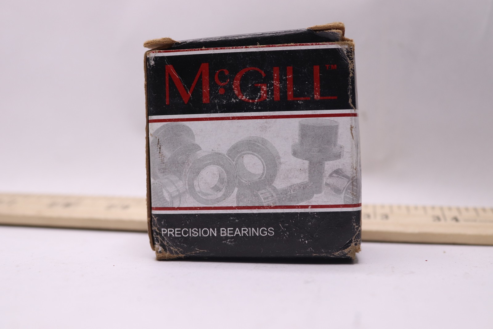 McGill Cylindrical Inch Cam Follower Yoke Mount Roller 4220110000