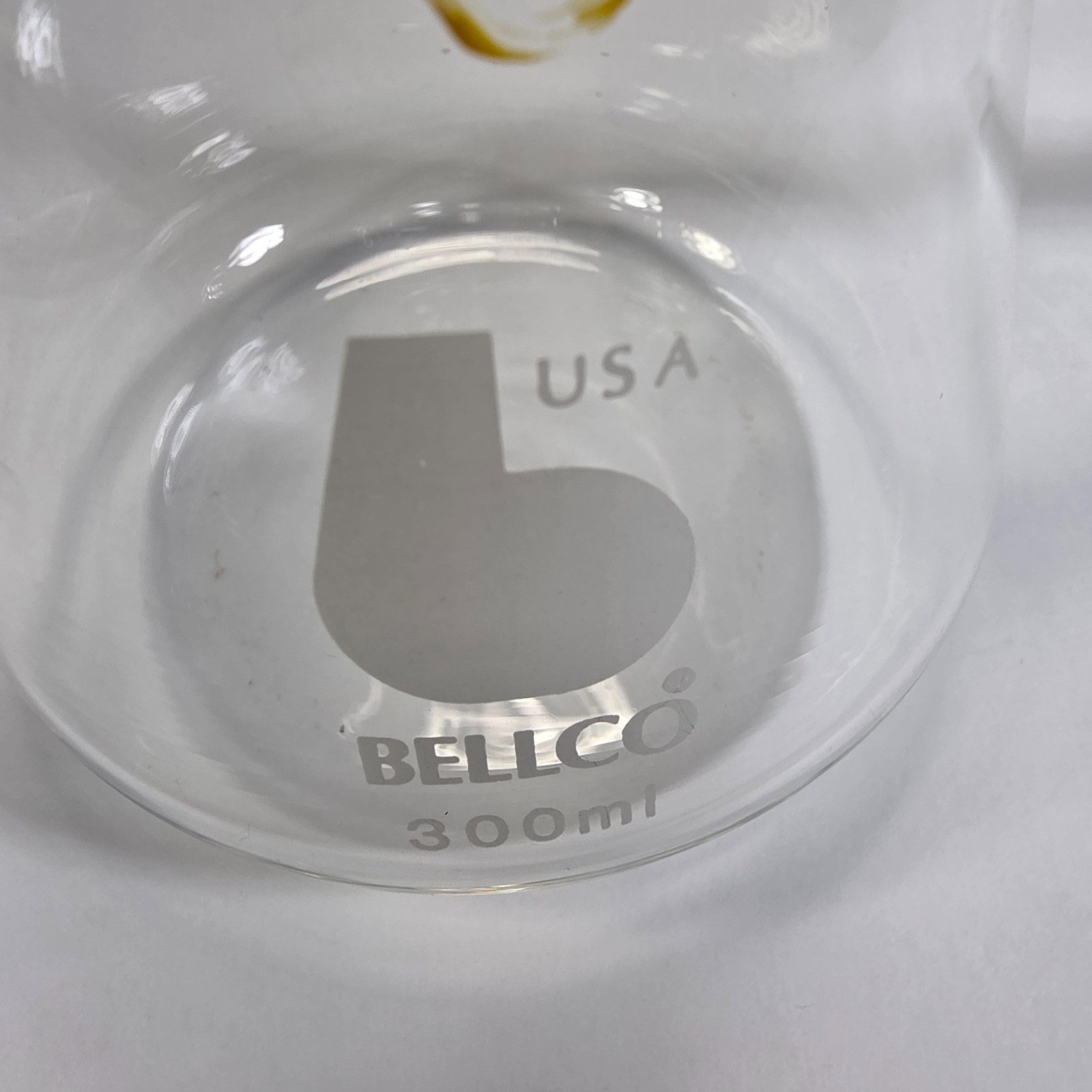 Lot of 4 Bellco 2574-14133 300mL Nephelo Culture Flasks Threaded Sidearm