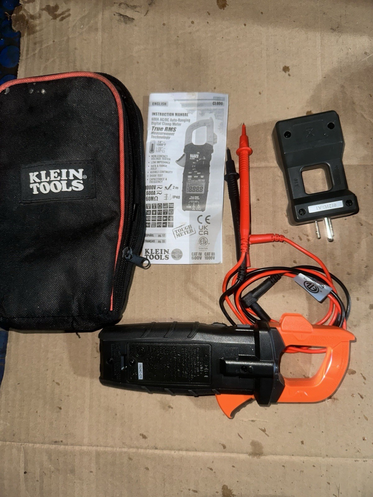 Klein Tools CL800 AC/DC True RMS Auto-Ranging Digital Clamp Meter