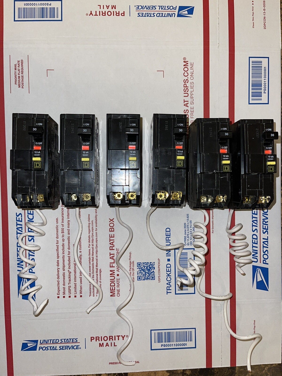 QO230GFI 1 PC SQUARE D QO 2P 30AMP GFCI GROUND-FAULT CIRCUIT BREAKER TAKE-OFFS