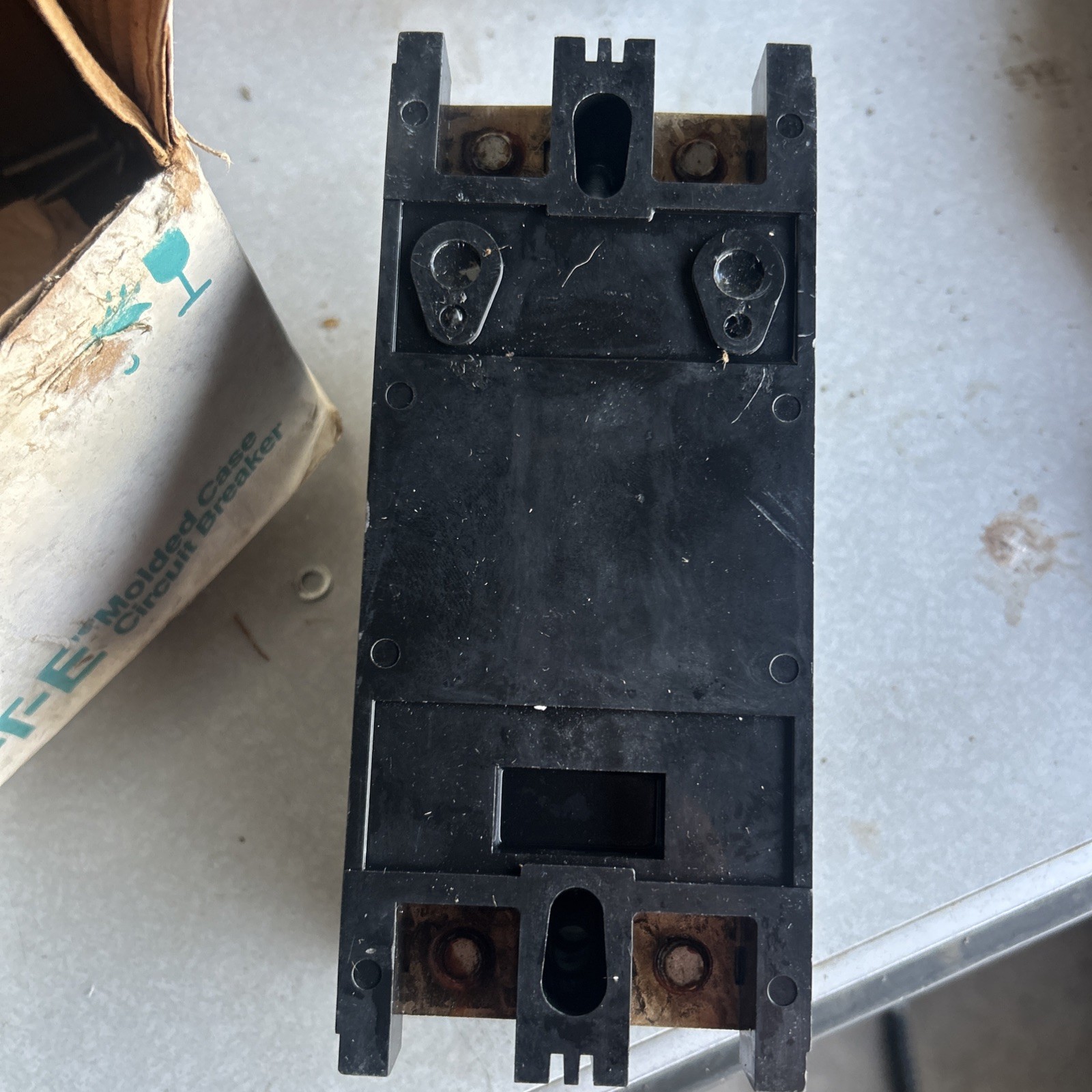 Siemens/ITE QJ22B200 – Type QJ2 200A 240V Bolt-On Molded Circuit Breaker NIB