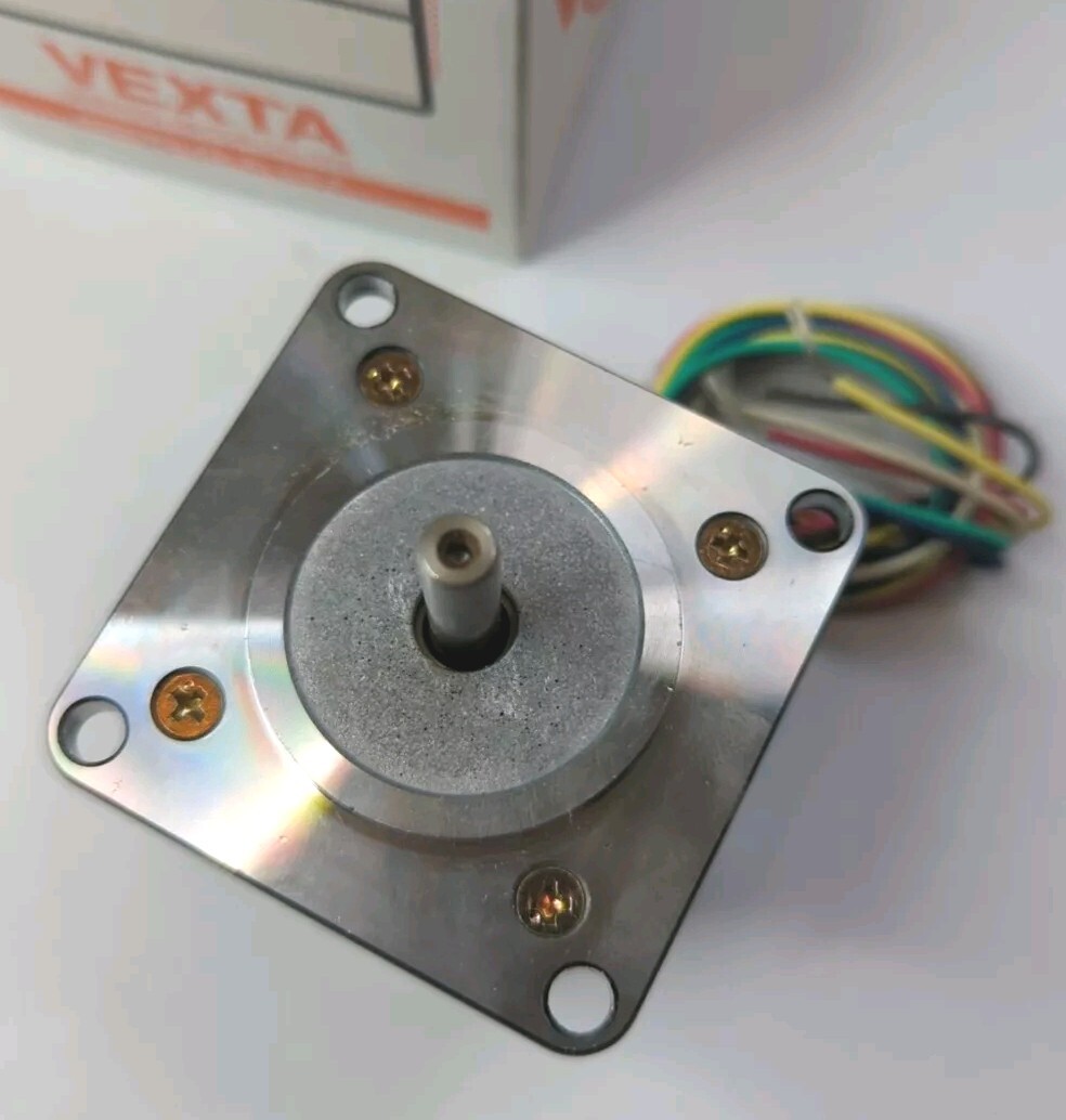 Vexta Oriental Motor Co. Stepper Motor PH264-02 New In Box – USA