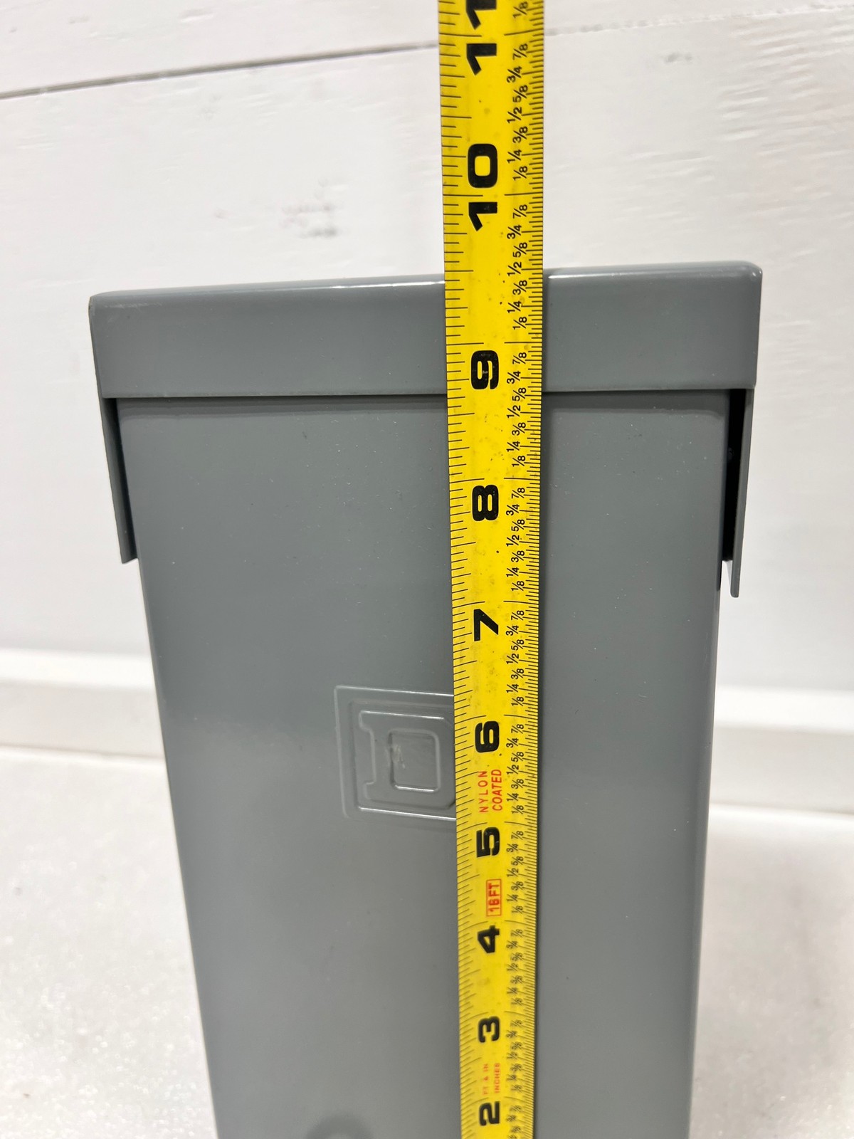 Square D HOME250SPA 50 Amp 1 Phase 3 Wire 120/240V Disconnect/Circuit Breaker