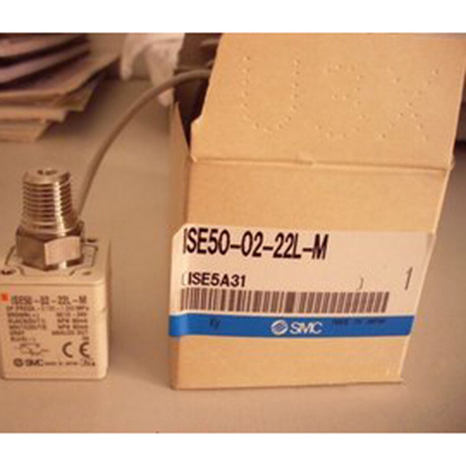 1PC NEW SMC ISE50-02-22L-M pressure switch ONE Year Warranty