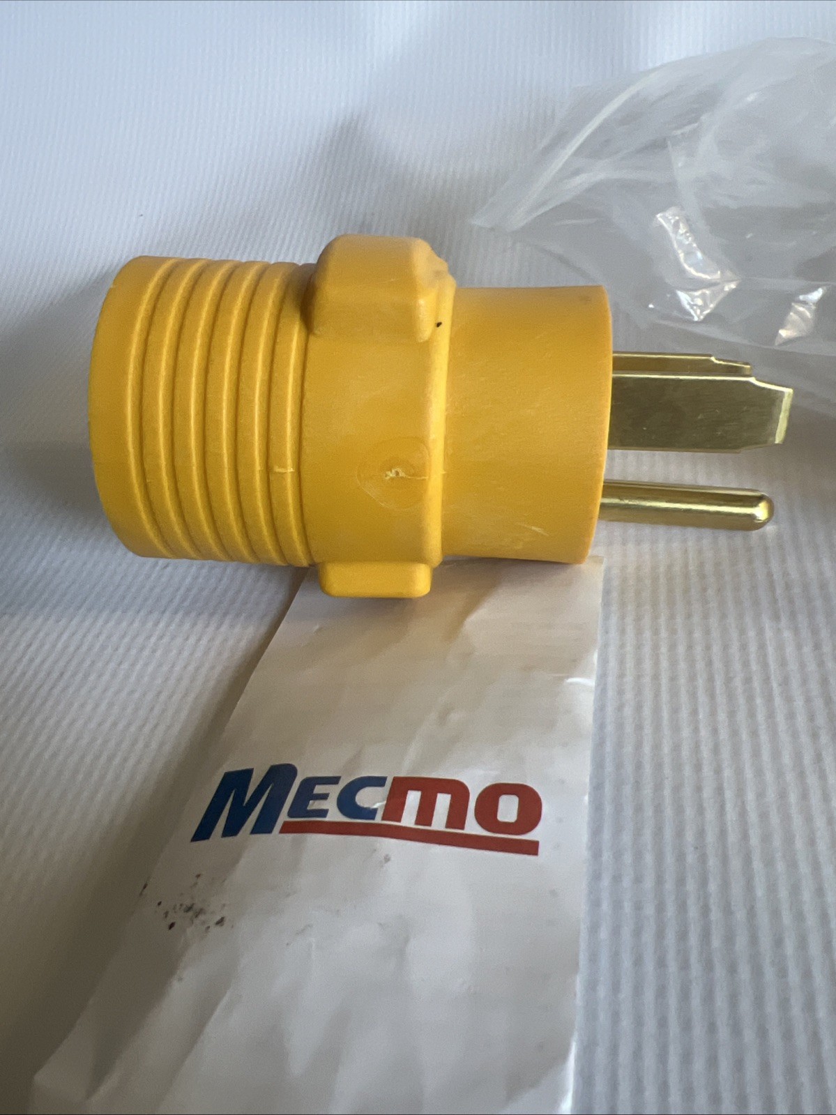 Mecmo XUANHUA N14-50R, rated for 125/250V Adapter Connector