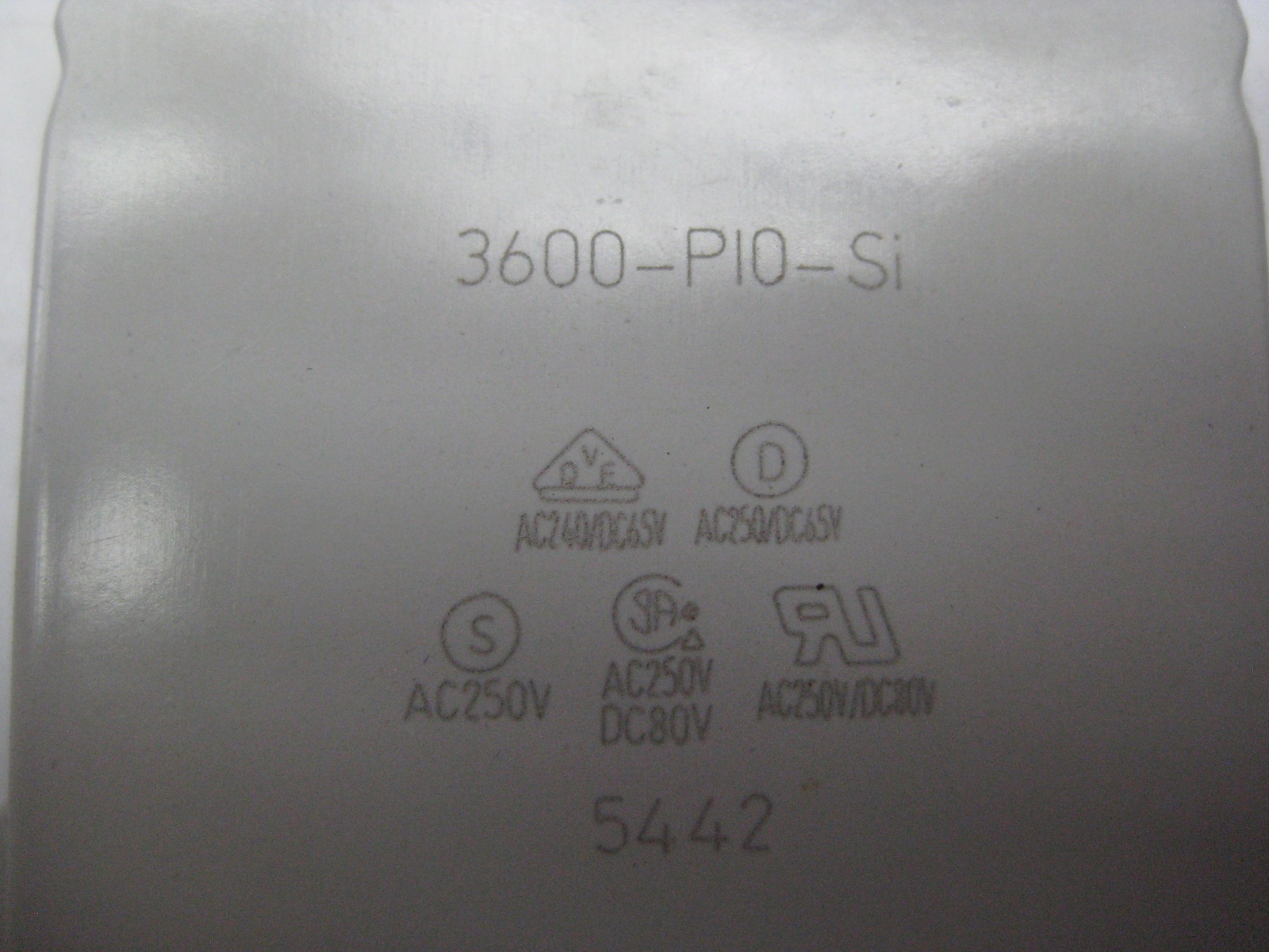 ETA 3600-P10-SI CIRCUIT BREAKER 0.5 AMP 1POLE NSNP