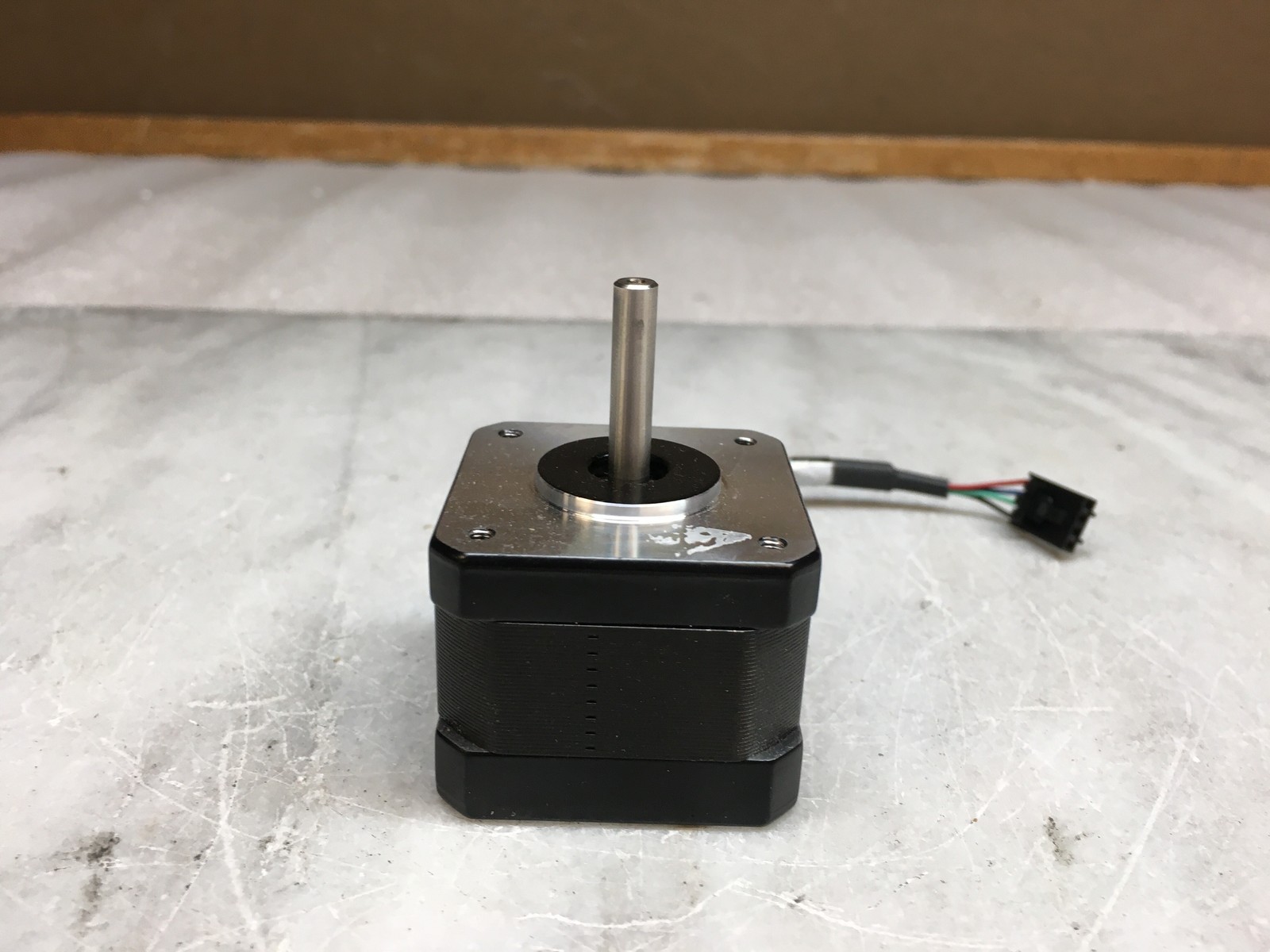 LIN ENGINEERING 4118S 4118S-15-29RO 0.50A Hybrid Stepper Motor NEMA 17