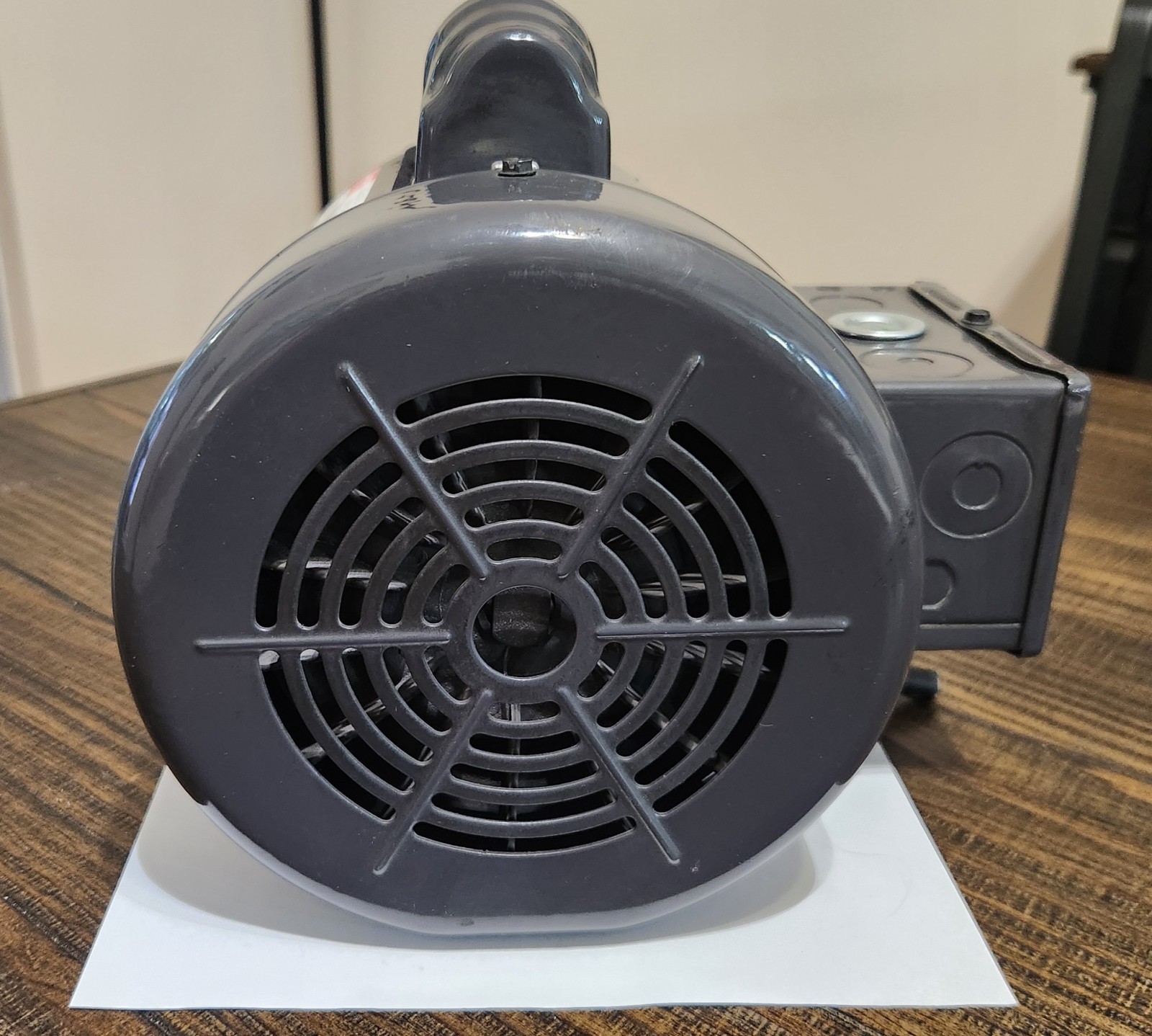 Dayton 6K637BG Industrial Motor 1/2 HP 1725 RPM Frame 56 TEFC 115/208-230V…