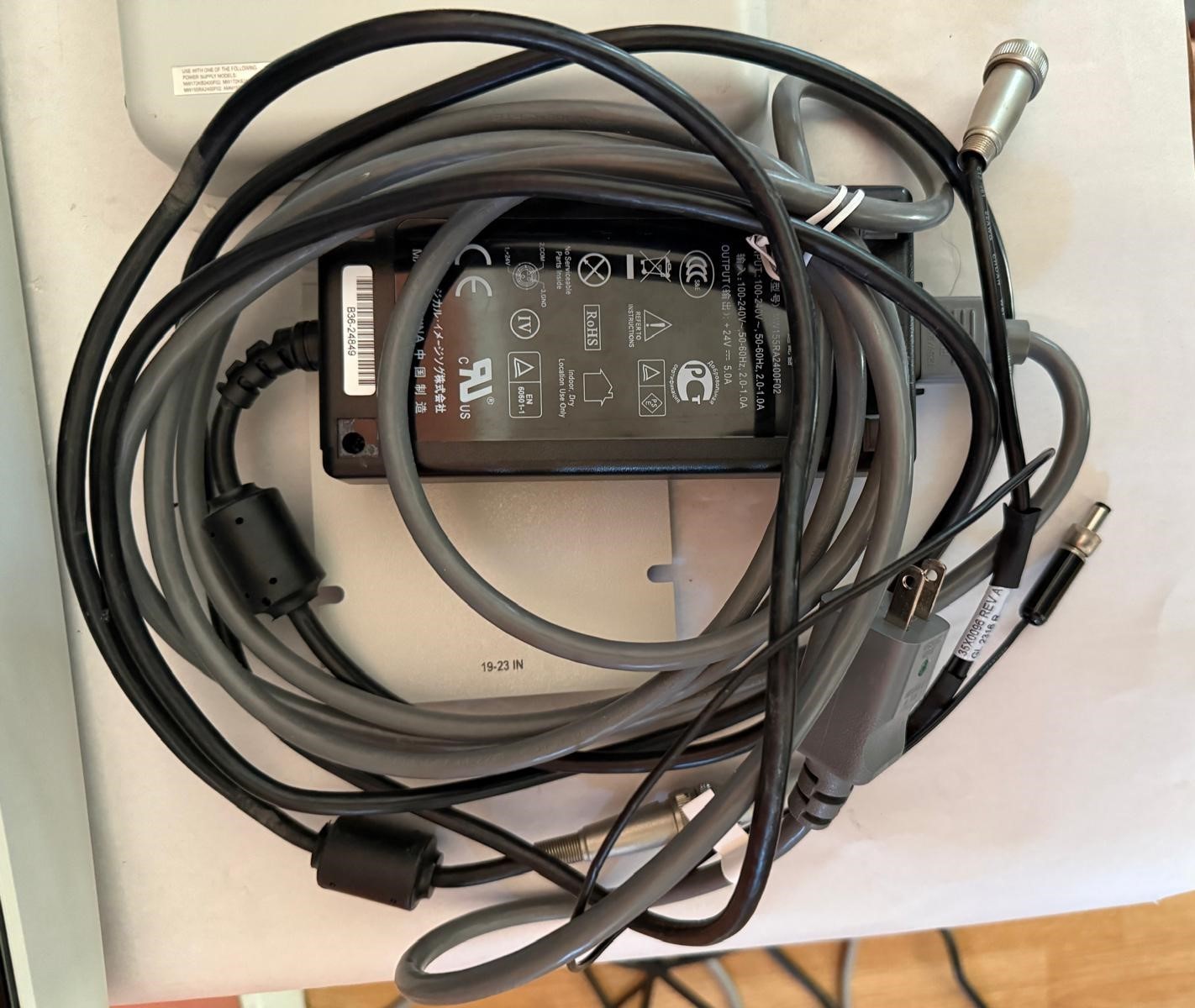 Karl Storz 26″ Wideview HD Monitor w/ Power Supply and Transmitter