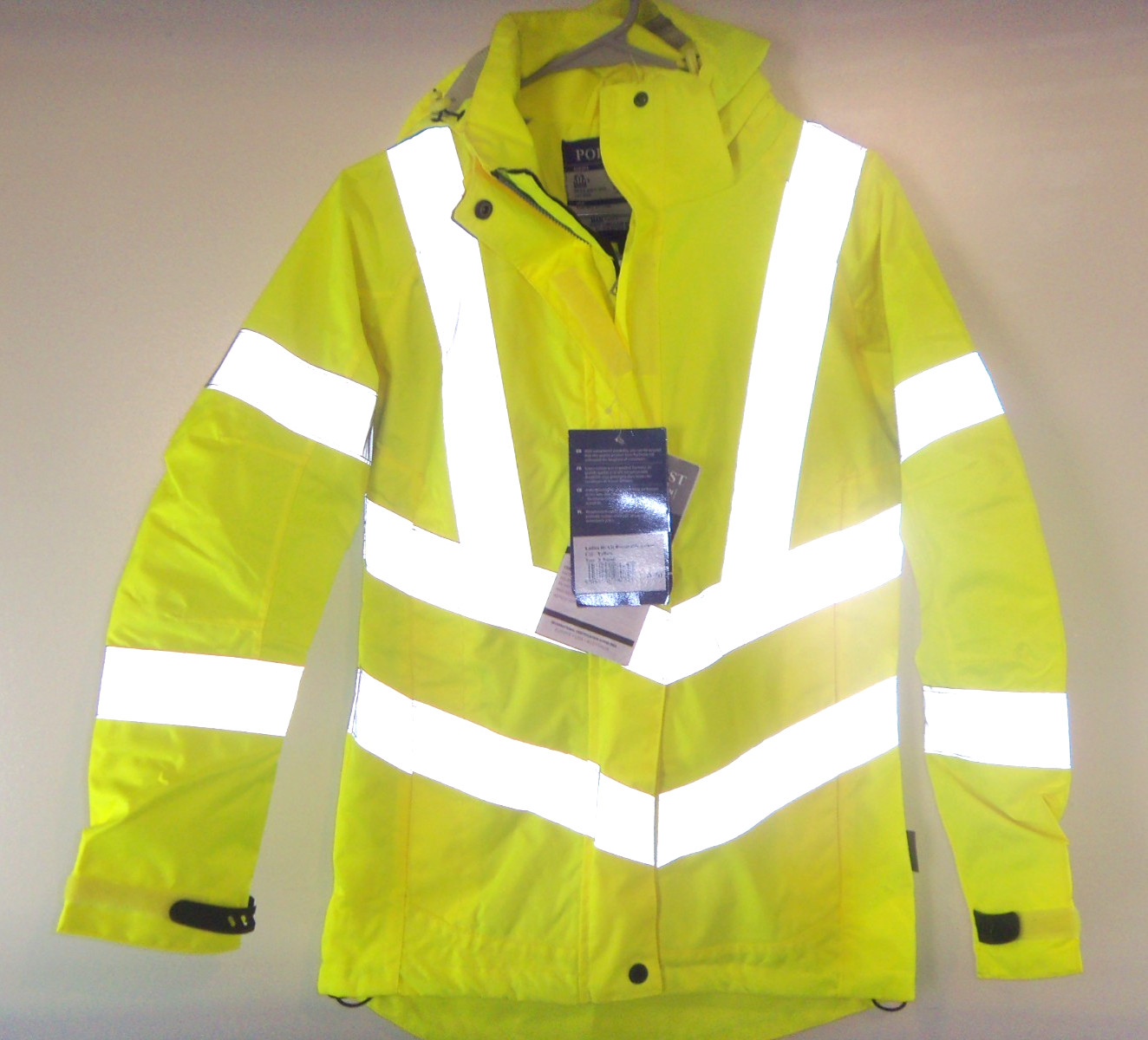 NWT PORTWEST HI-VIS LADIES BREATHABLE SAFETY WORK RAIN JACKET LW70 SIZE XS