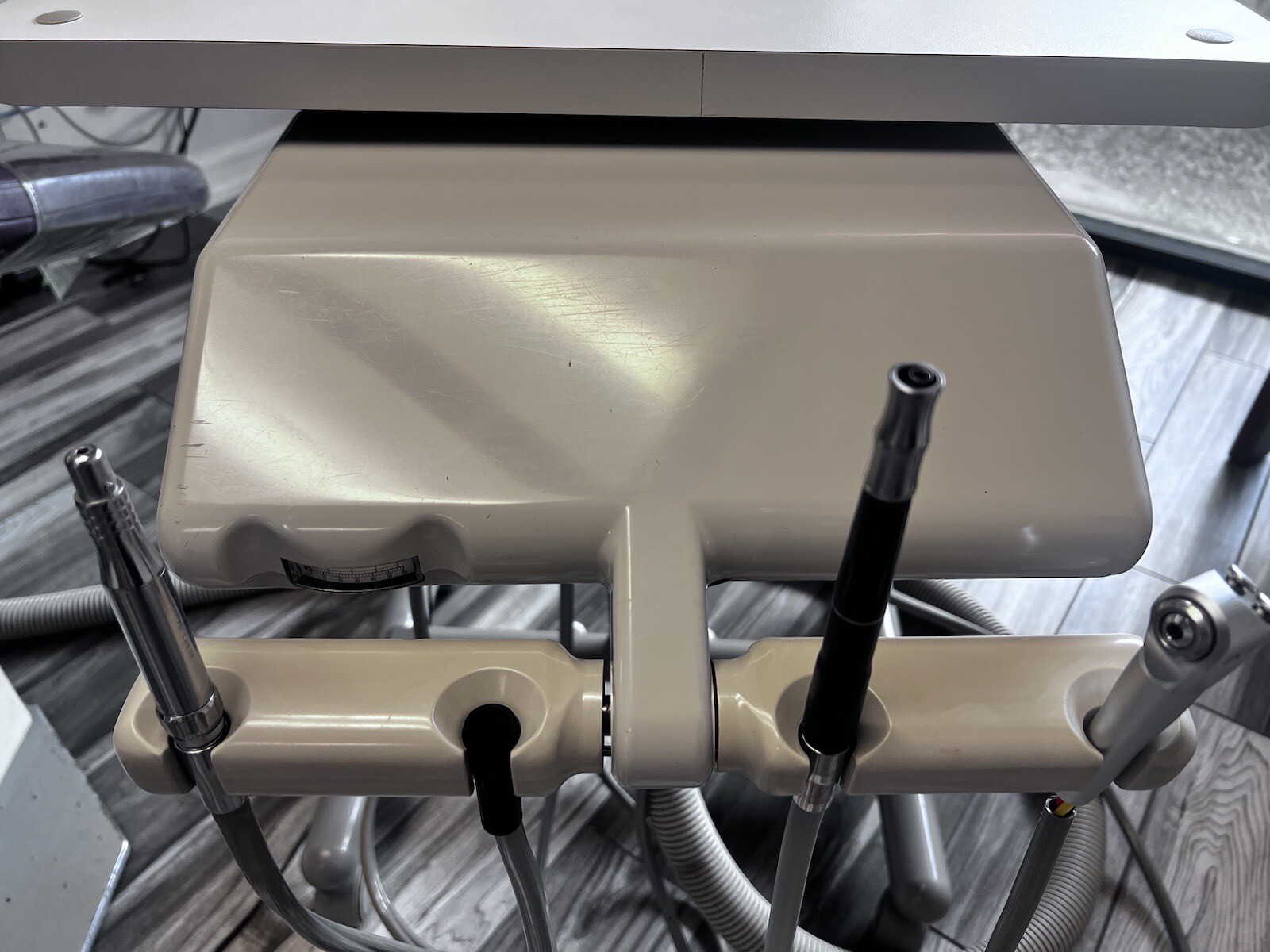 Adec Hygiene delivery unit 2671