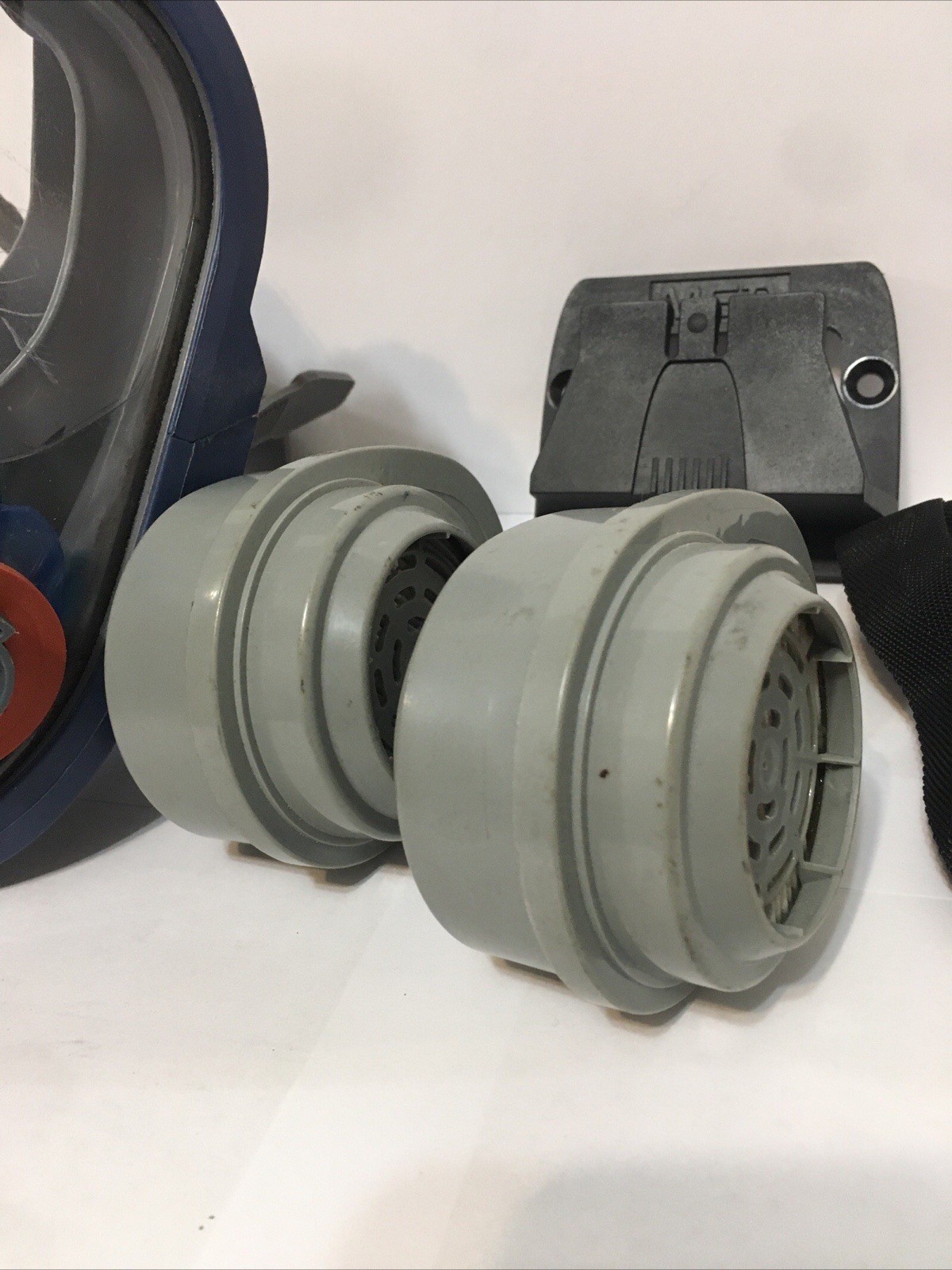 MSA Advantage 3100 Full Face Mask Respirator Gas Mask 40mm