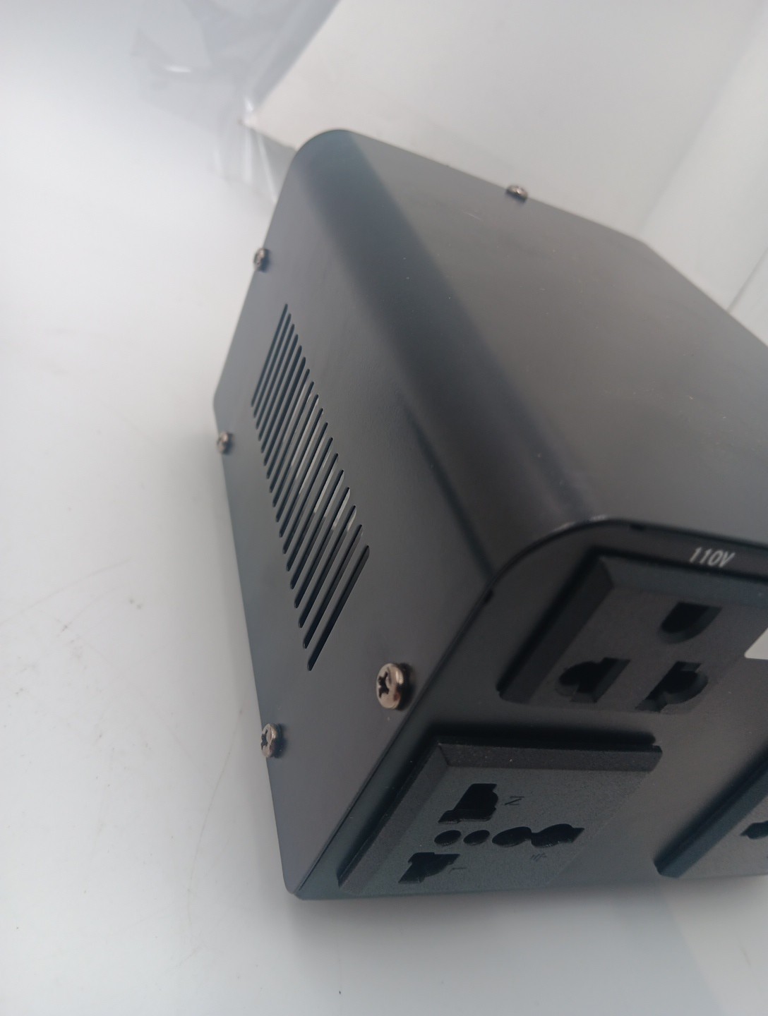 Lvyuan 800w Step Up Step Down Voltage Transformer – – VTUS-800
