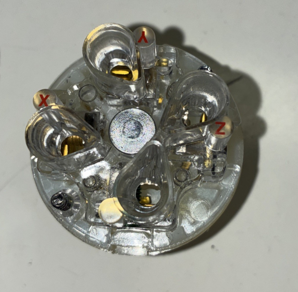 Hubbell HBL2731 Twist-Lock Plug 30A 3-Phase 480VAC NEMA L16-30P NOS No Box