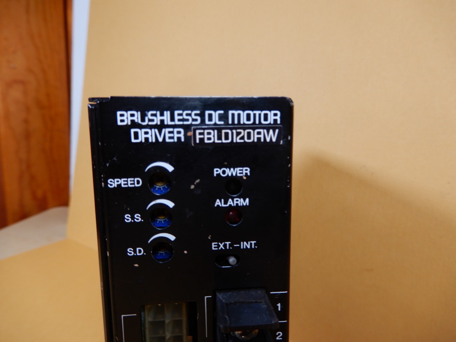 Vexta Oriental Motor Brushless DC Servo Driver FBLD120AW Used Untested