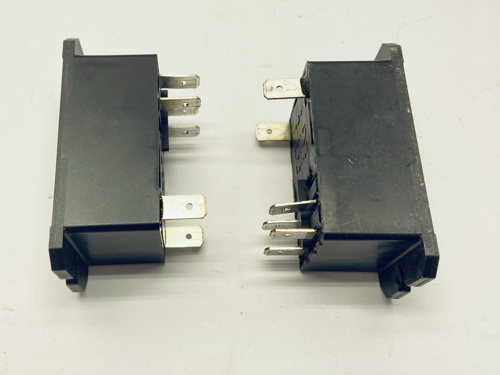 2PCS T92P7A22-120 Relay 120VAC 30A 6PINS OV421