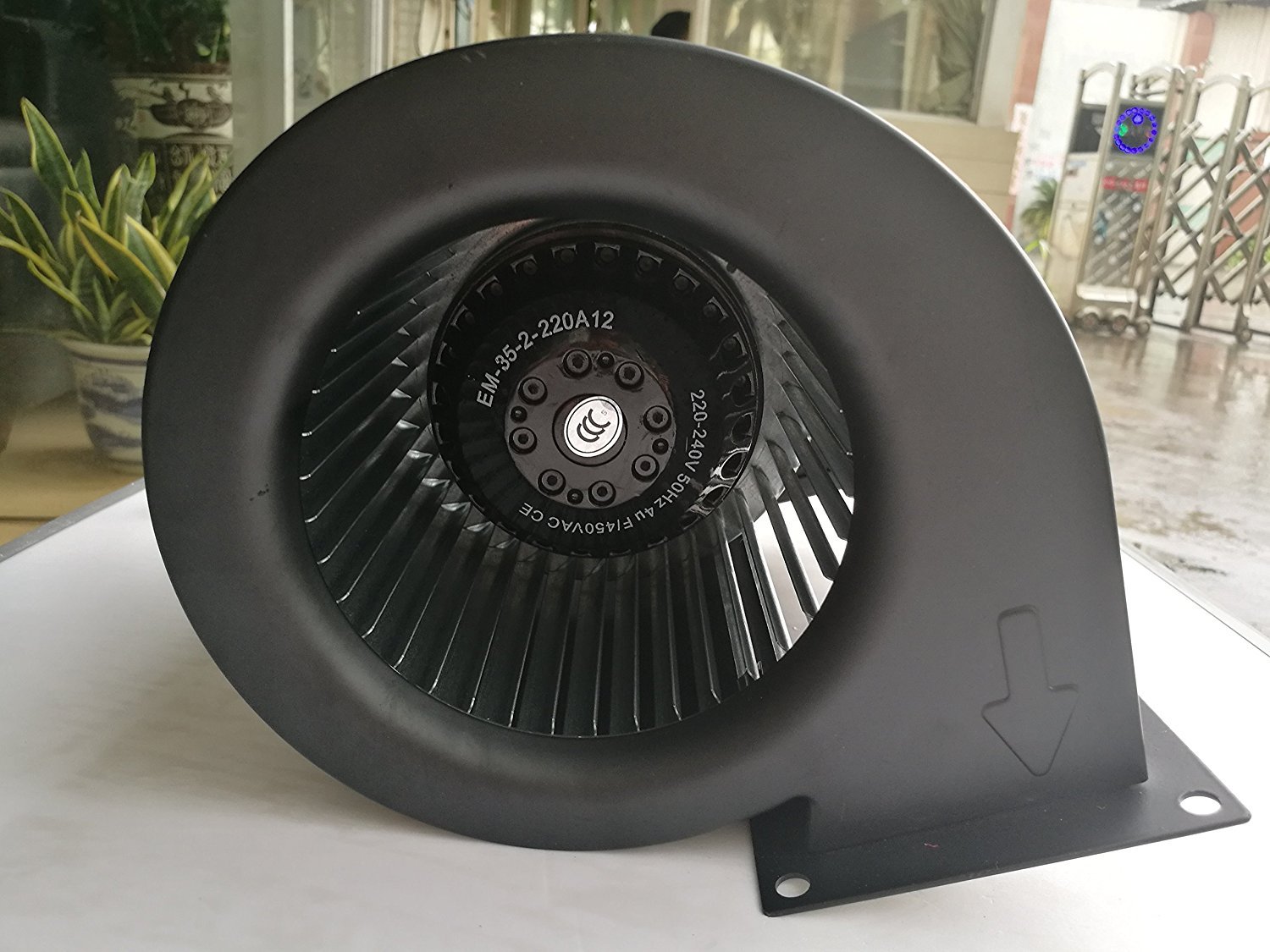 Hakka Centrifugal Blower 500 Cubic Feet Per Minute 3300 rpm 110V/60Hz