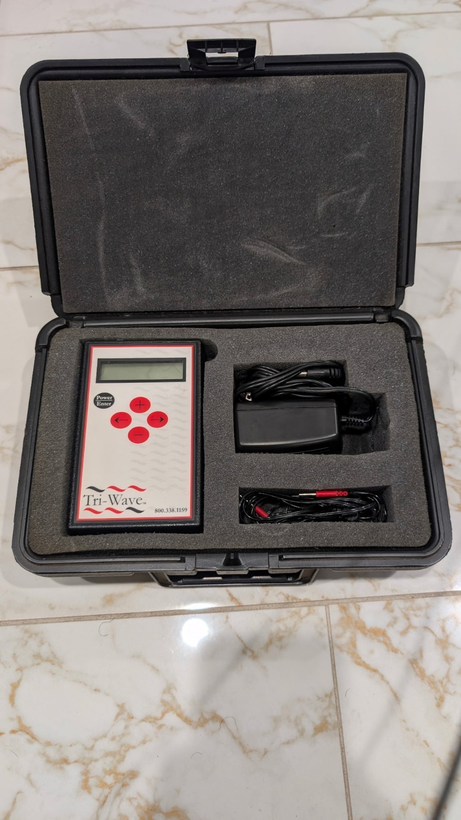 Frontier Medical Tri-Wave TENS Unit CS3101 for Physical Therapy w/ Accessories
