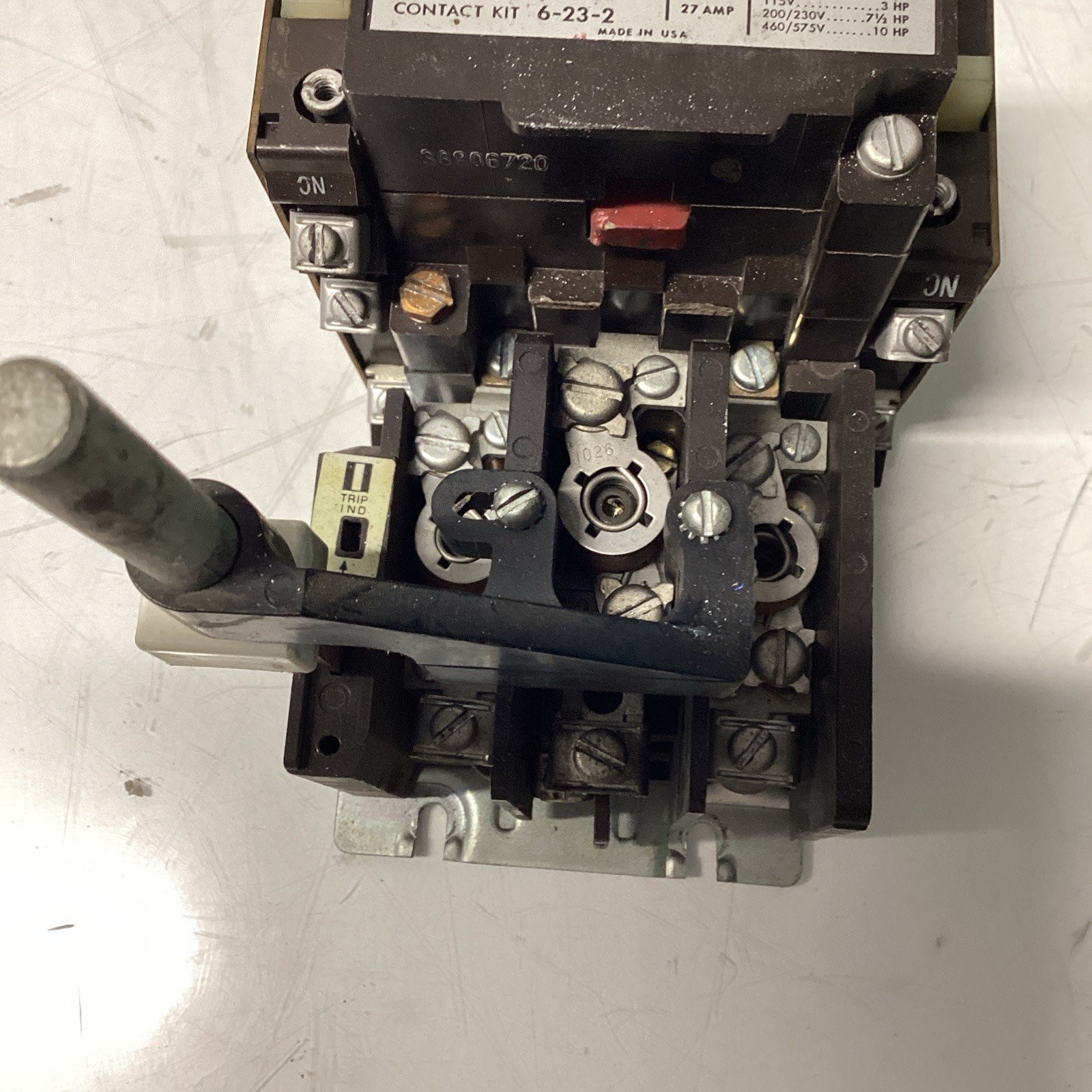 Cutler-Hammer A10CNQ NEMA Size 1 Contactor 120V Coil Series A1 S-754