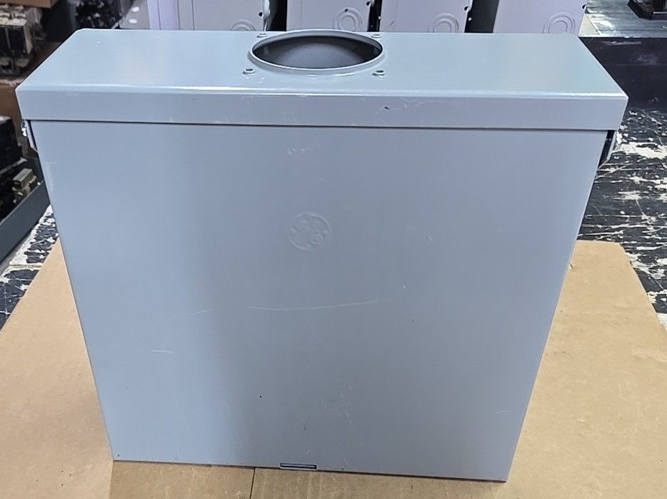 GE PowerMark Gold 125A Outdoor Load Center TLM812RCUP MLO