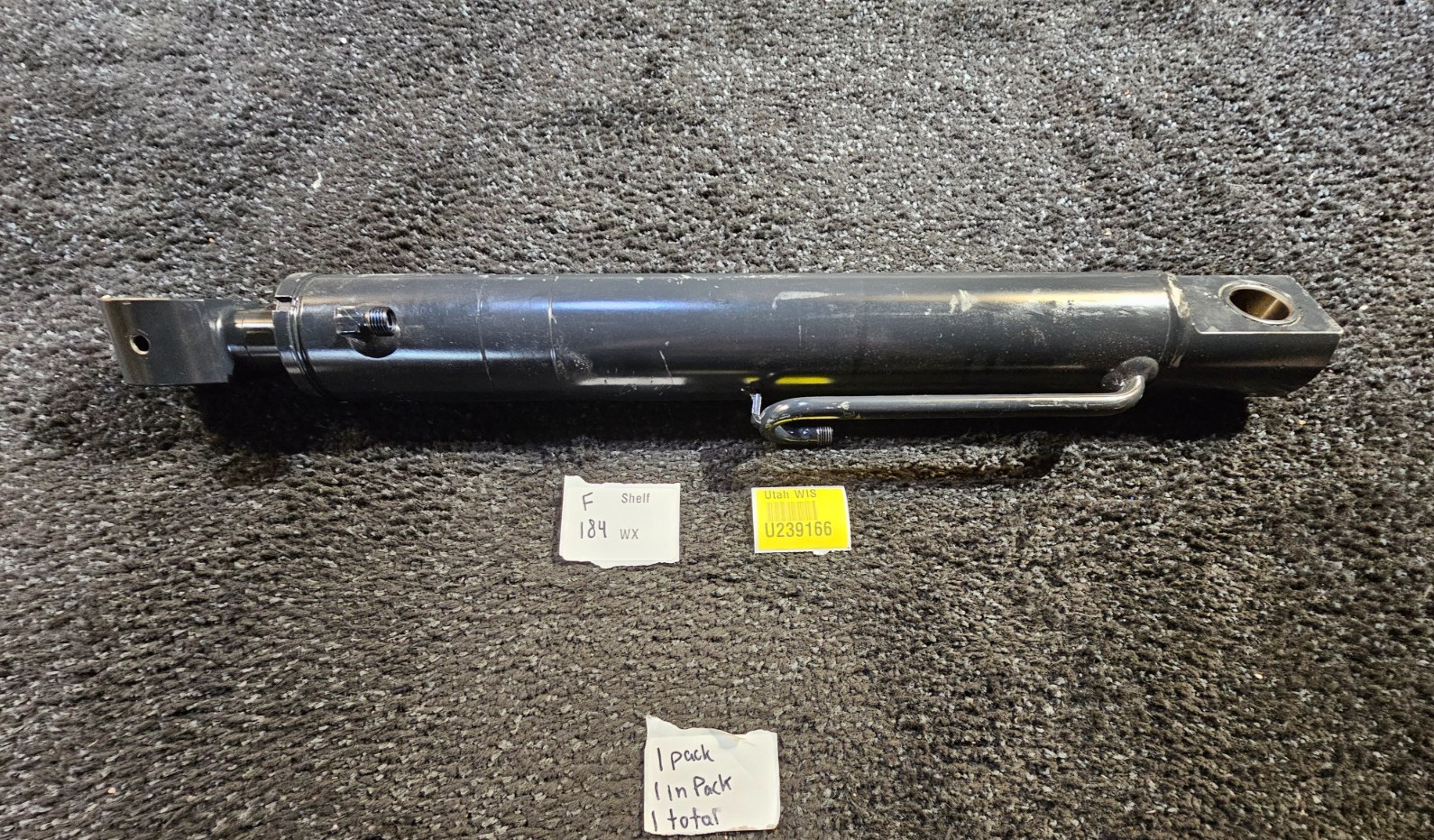 RG158-6760-5 Welded Hydraulic Cylinder 2.77″ OD x 26″ Retracted x 1.40″ Rod