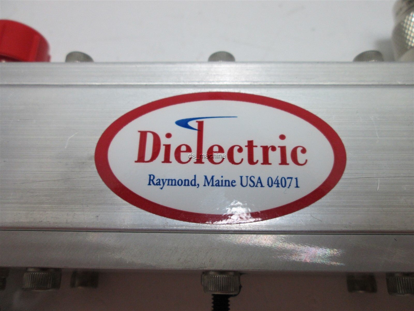 Dielectric Precision RF Coupler Coupling Value -37.0 db Directivity 30 db