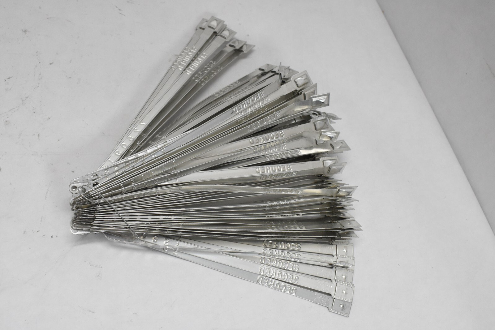 Tydenbrooks Security Seal 8-3/8″ x 3/8″ Strap Wd Silver Aluminum Straps 1000 Pc