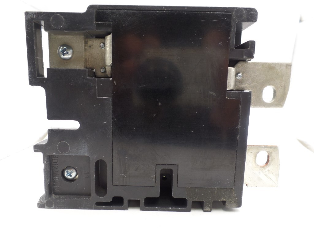 EATON CSR2200N CSR 200A AMP 2-POLE 25K KAIC MAIN CIRCUIT BREAKER, NEW PANEL PULL