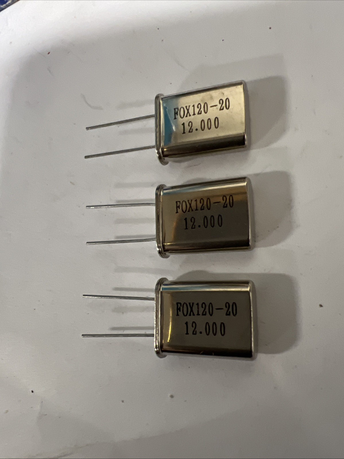 FOX120-20 12.000 12.000 MHz quartz crystal oscillator New Quantity of 3