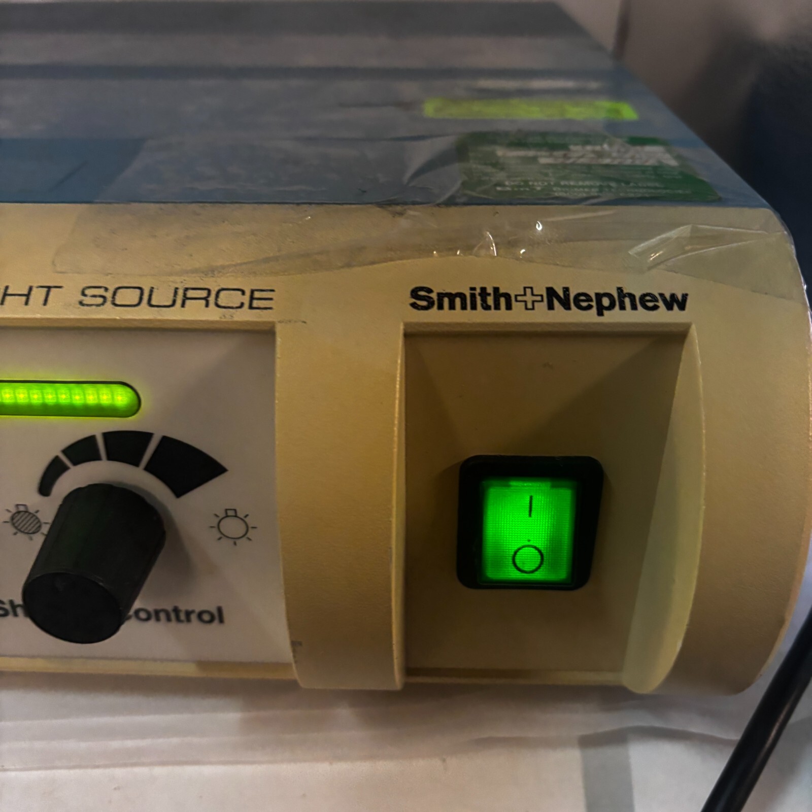Smith & Nephew 7206084 Dyonics 300XL Xenon Light Source Made in USA 🎯