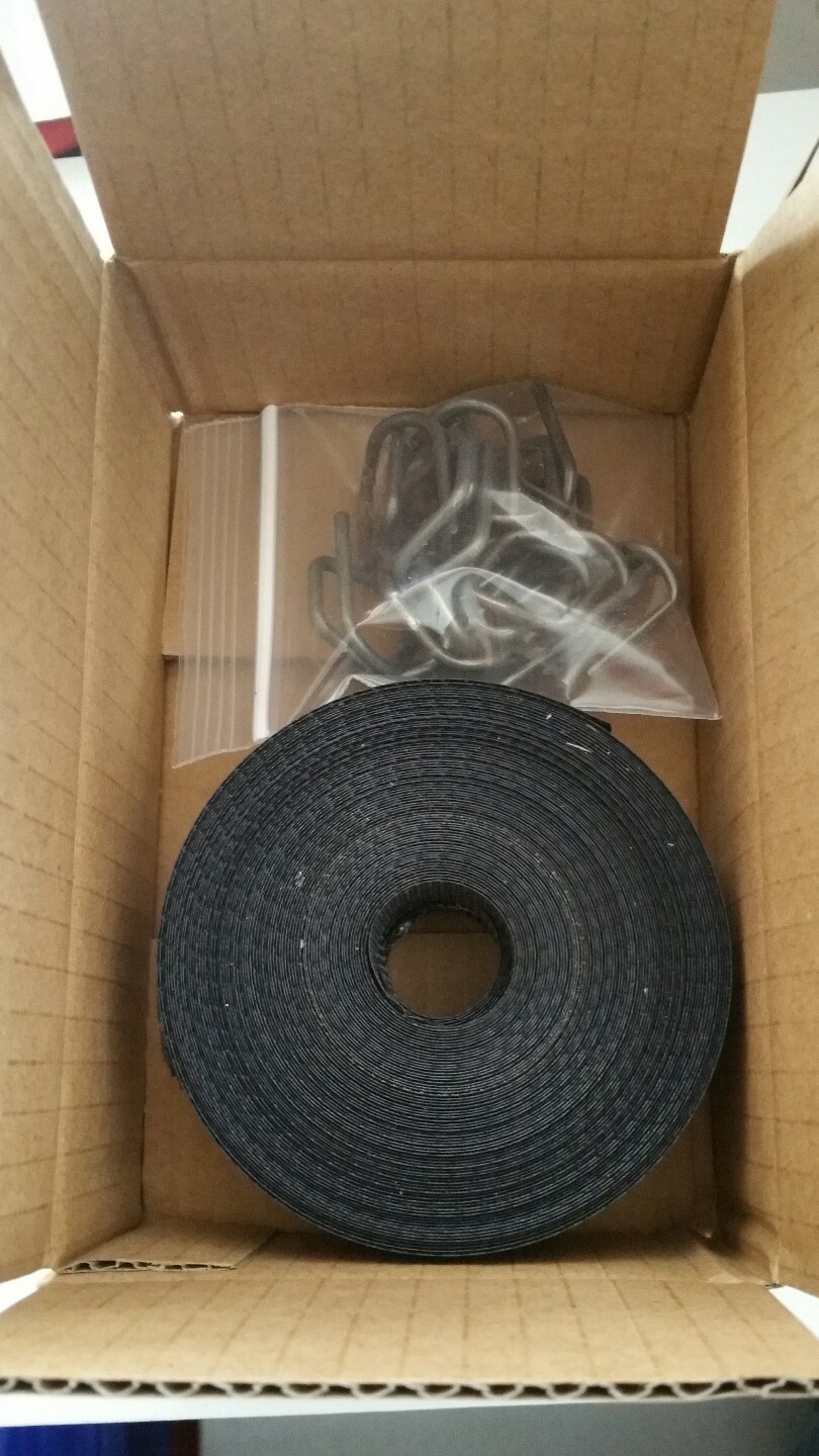 100 feet (in 3 pieces) 1/2 Polypropylene Strapping & 10 Steel Wire Buckles