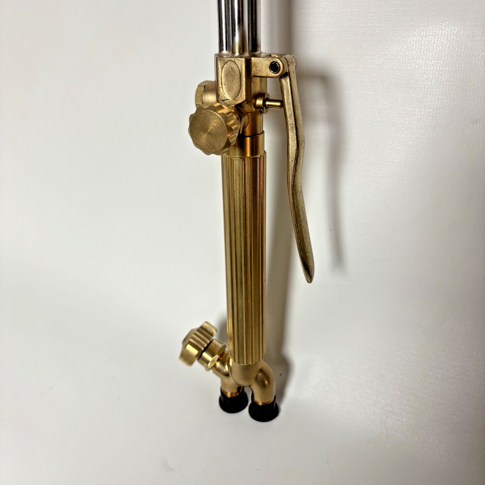 Olsen 19-3/4″ Victor-Style Oxygen/Acetylene Cutting Torch (Model 57913)