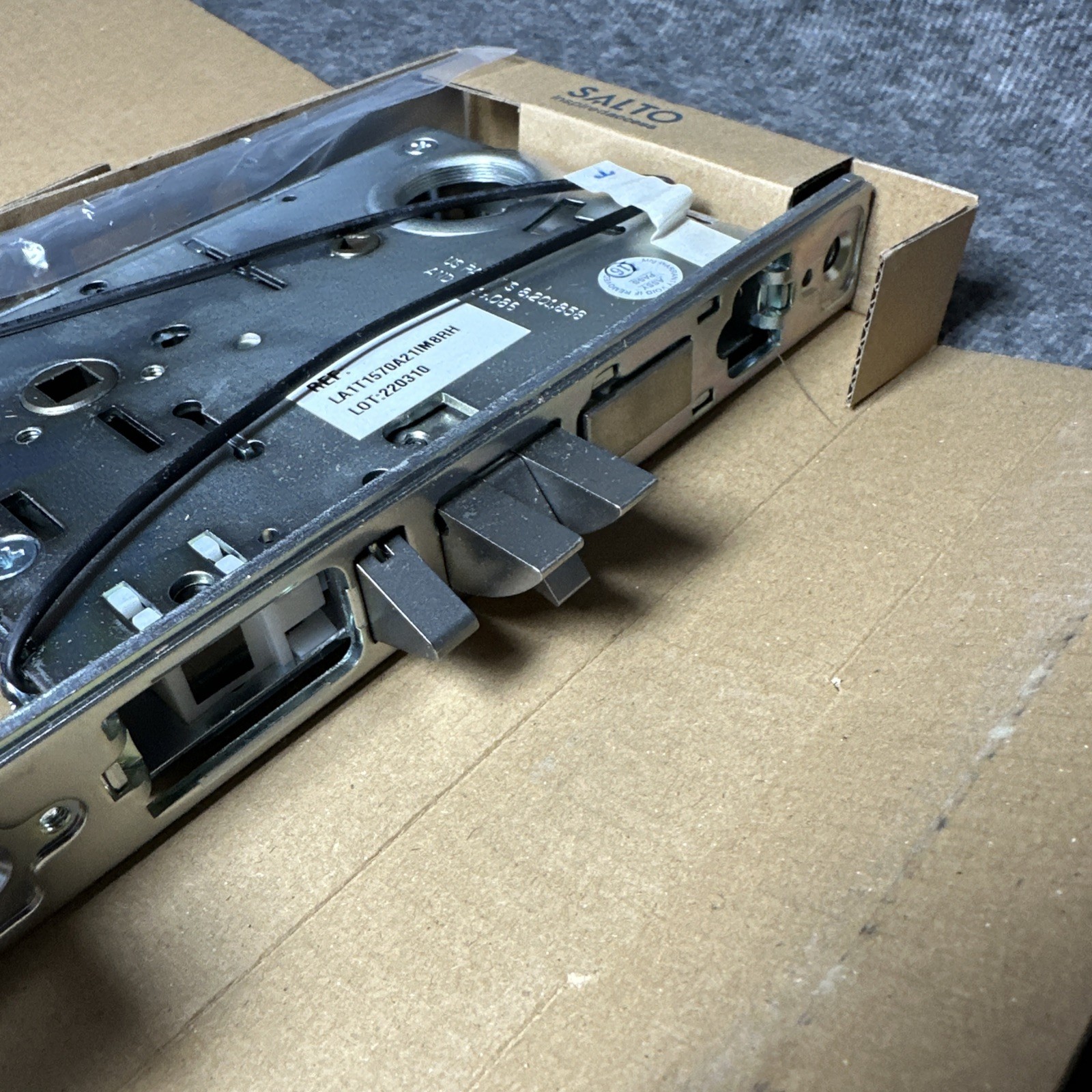 SALTO LA1T1570A21IM8RH Right Mortise Lock Case w/ Front Plate STAINLESS STEEL