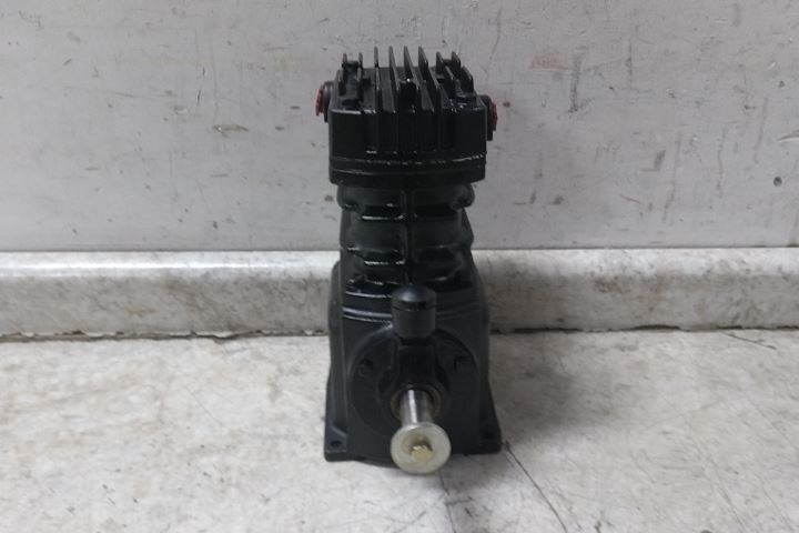Ingersoll Rand SS3 Bare 3 HP 1200 RPM 135 Max PSI 1 Stage Air Compressor Pump