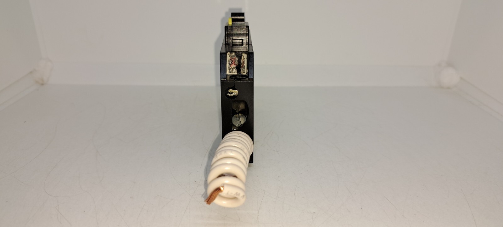 Square D QO120GFI 20 Amp 1 Pole 120V Ground Fault Circuit Breaker