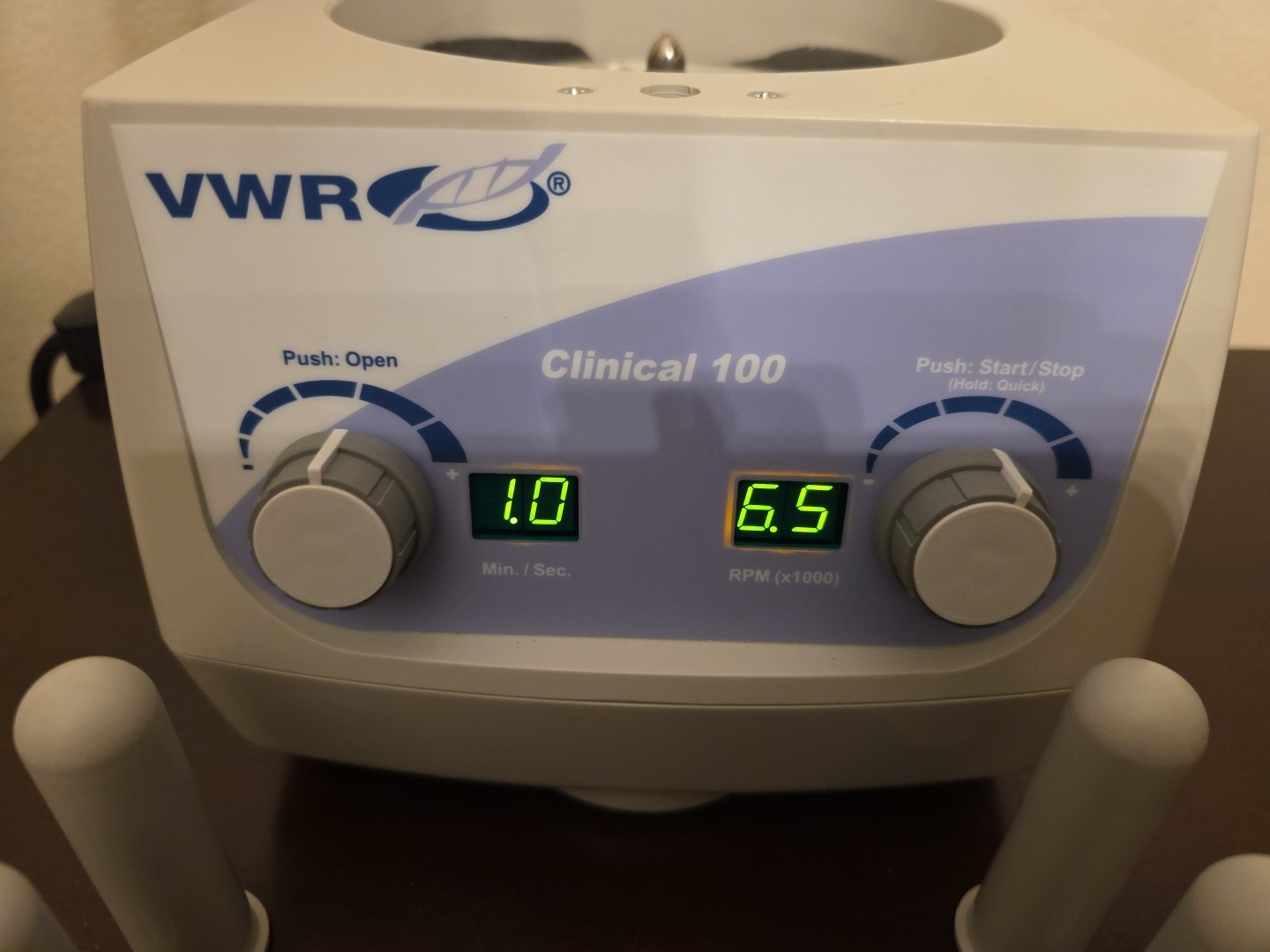 VWR Clinical 100 C0060-VWR Lab Grade Centrifuge. No Box Never Used
